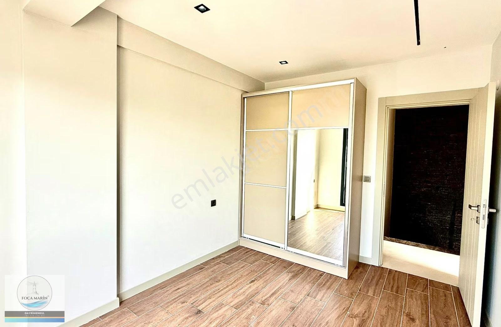 Foça Ilıpınar Merkezde Butik Site İçinde Kiralık 2+1 Villa - Görsel 18