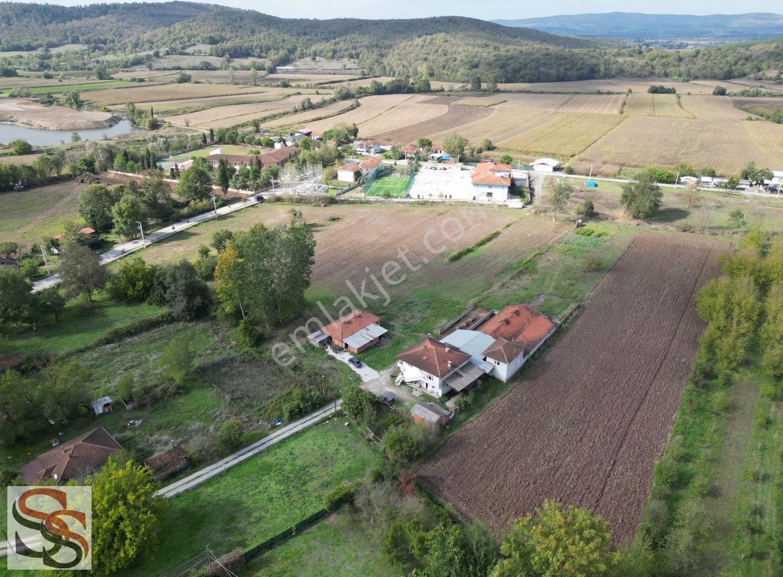 Söğütlü Akarca 3.830 M² Yatırımlık Konut İmarlı Arsa Ve Tarla - Görsel 12