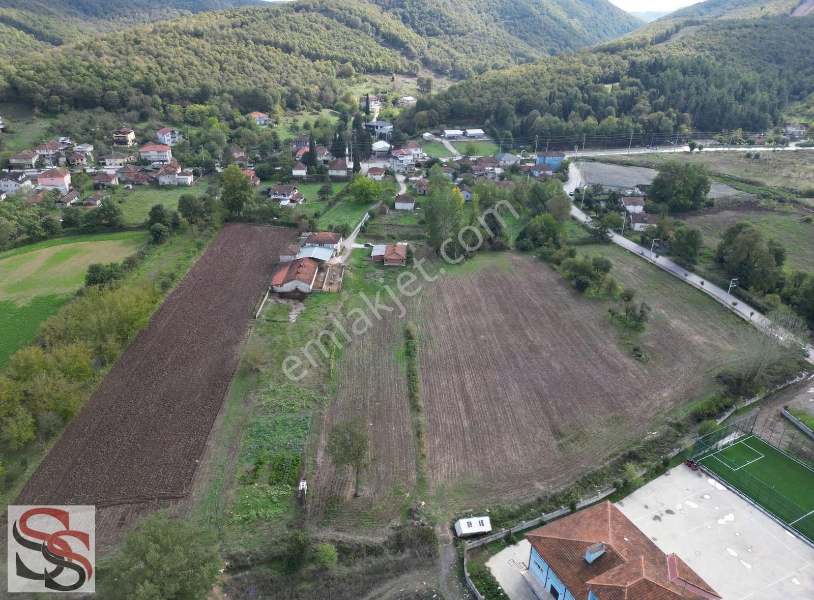 Söğütlü Akarca 3.830 M² Yatırımlık Konut İmarlı Arsa Ve Tarla - Görsel 15