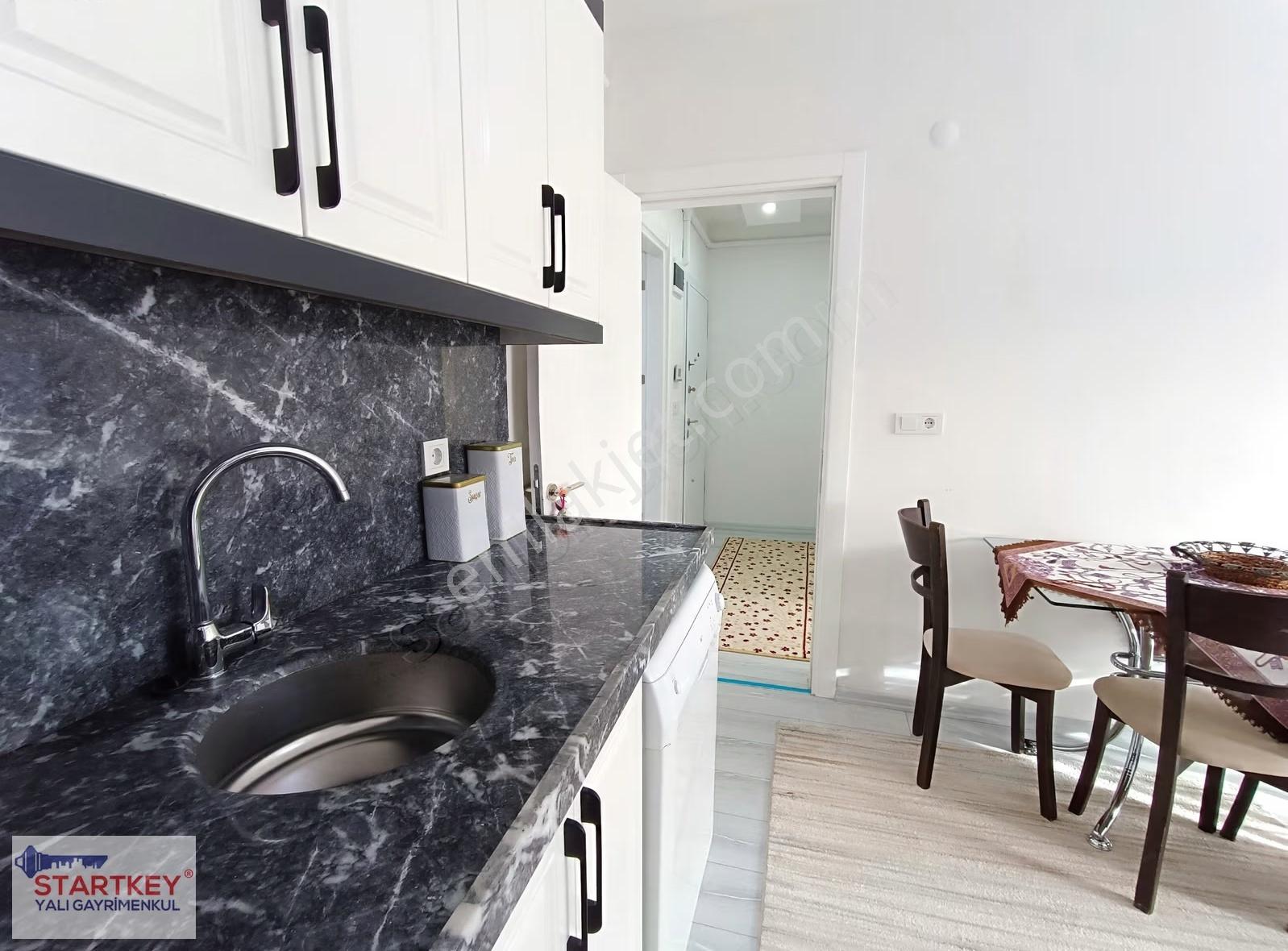 Çiğli Uğur Mumcu Balkonlu Ara Kat Eşyalı Satılık 1+1 Daire - Görsel 18
