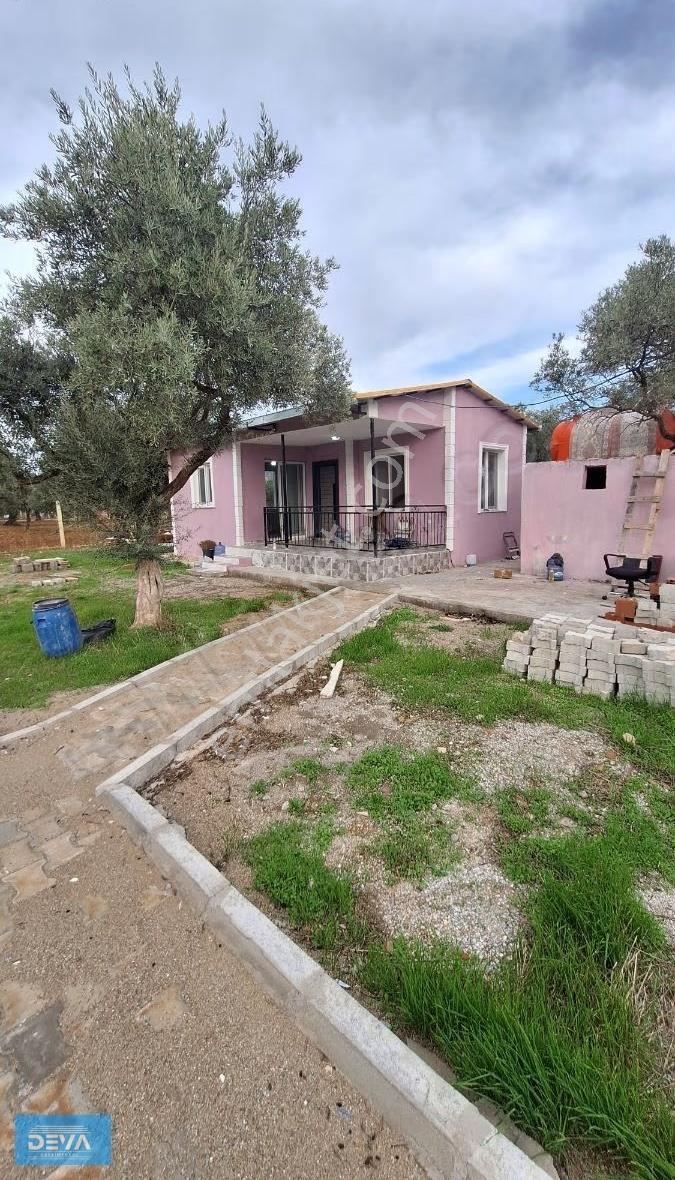Dağkızılcada Satlık 351m2 Bahçe 60m2 İçersinde Betonerme Ev