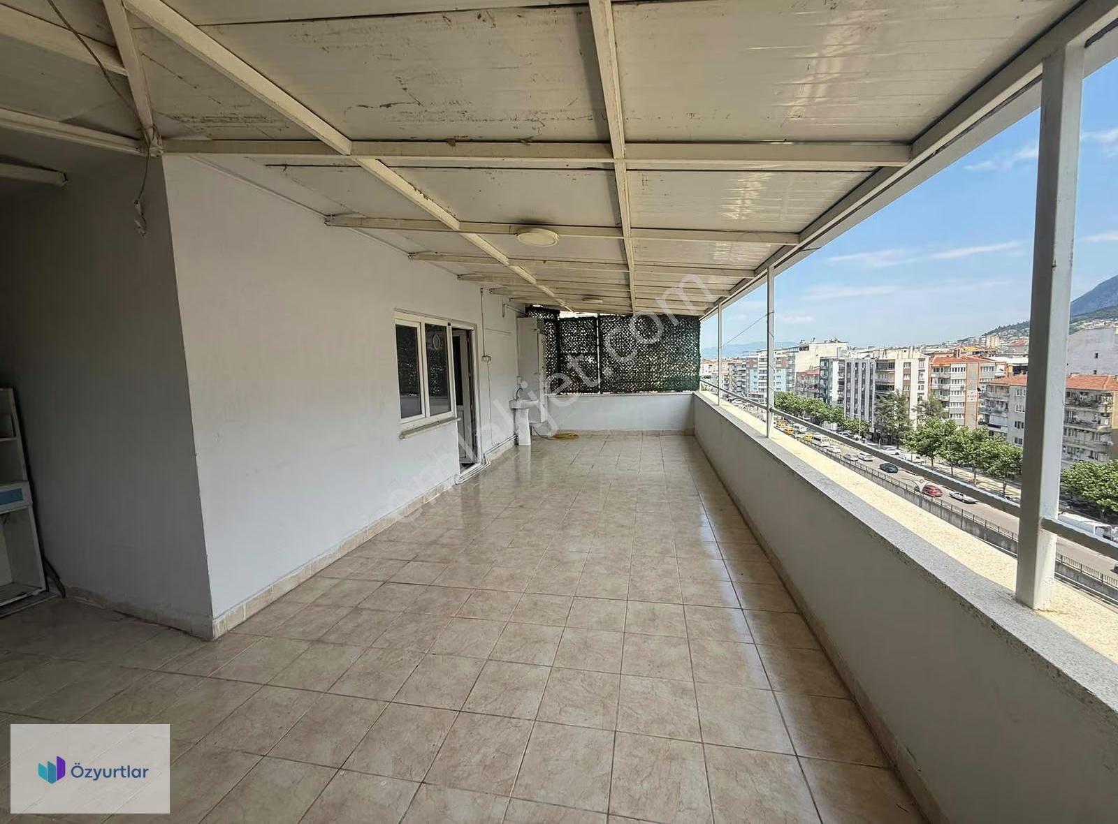 Özyurtlar'dan Yeni Mahalle'de Sürat Yolu Üzeri Asansörlü Kiralık - Görsel 17
