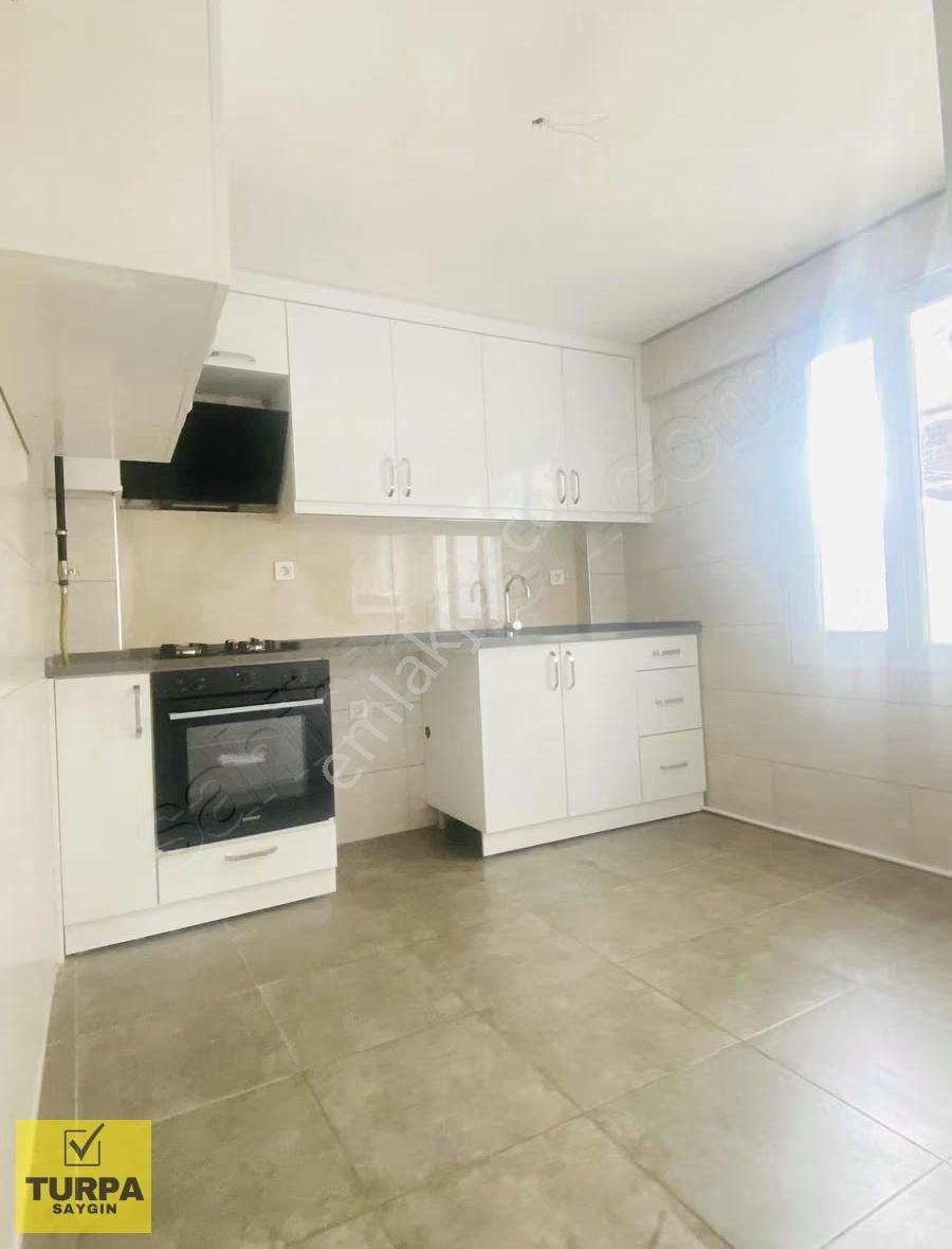 Merkezi Konumda İçi Full Yapılı 3+1 Kiralık Geniş Ferah Daire - Görsel 3