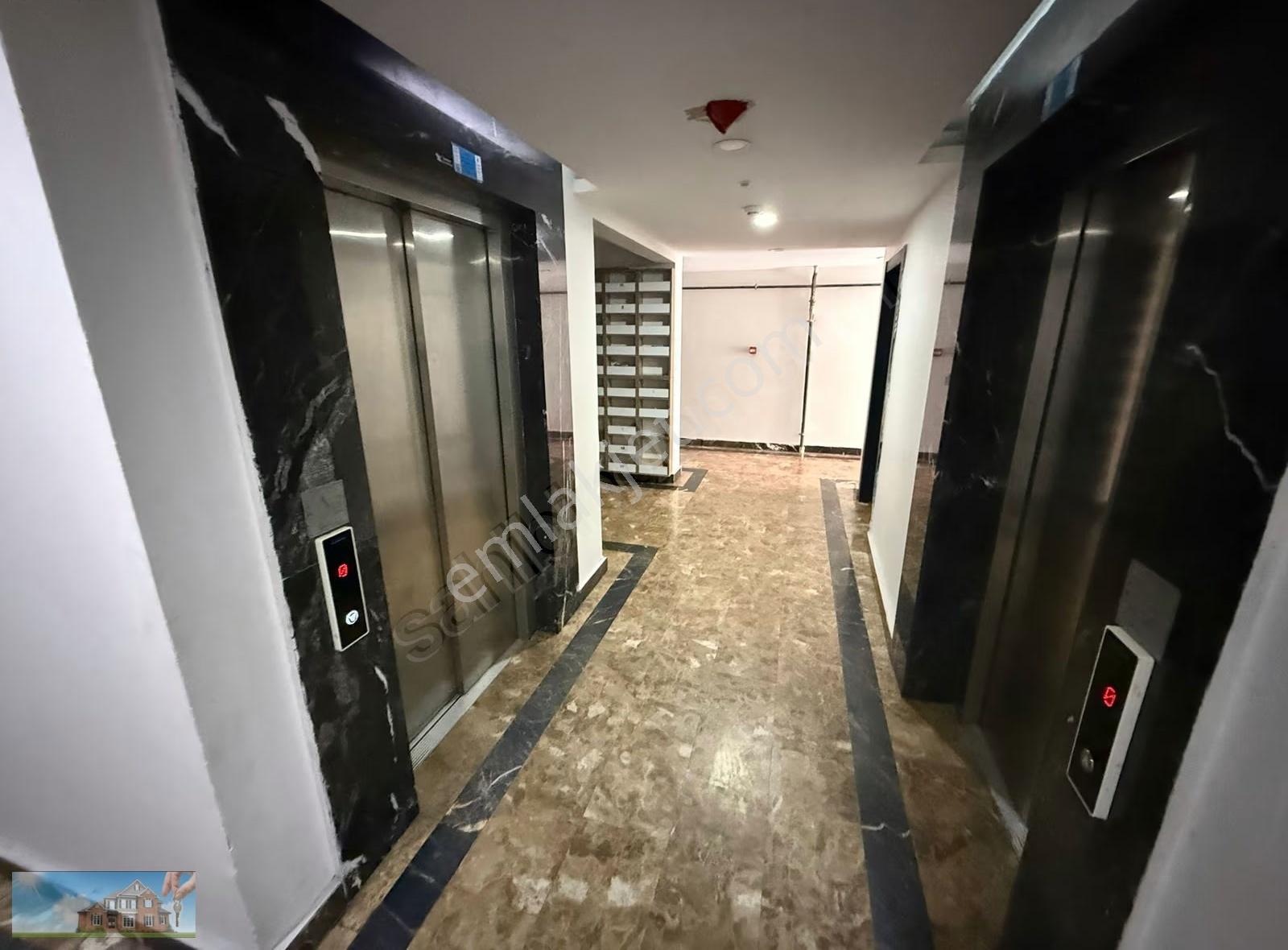 Barış'tan Mavigöl Evlerinde 3+1 Lüks Daire (kapalı-açık Otopark) - Görsel 10