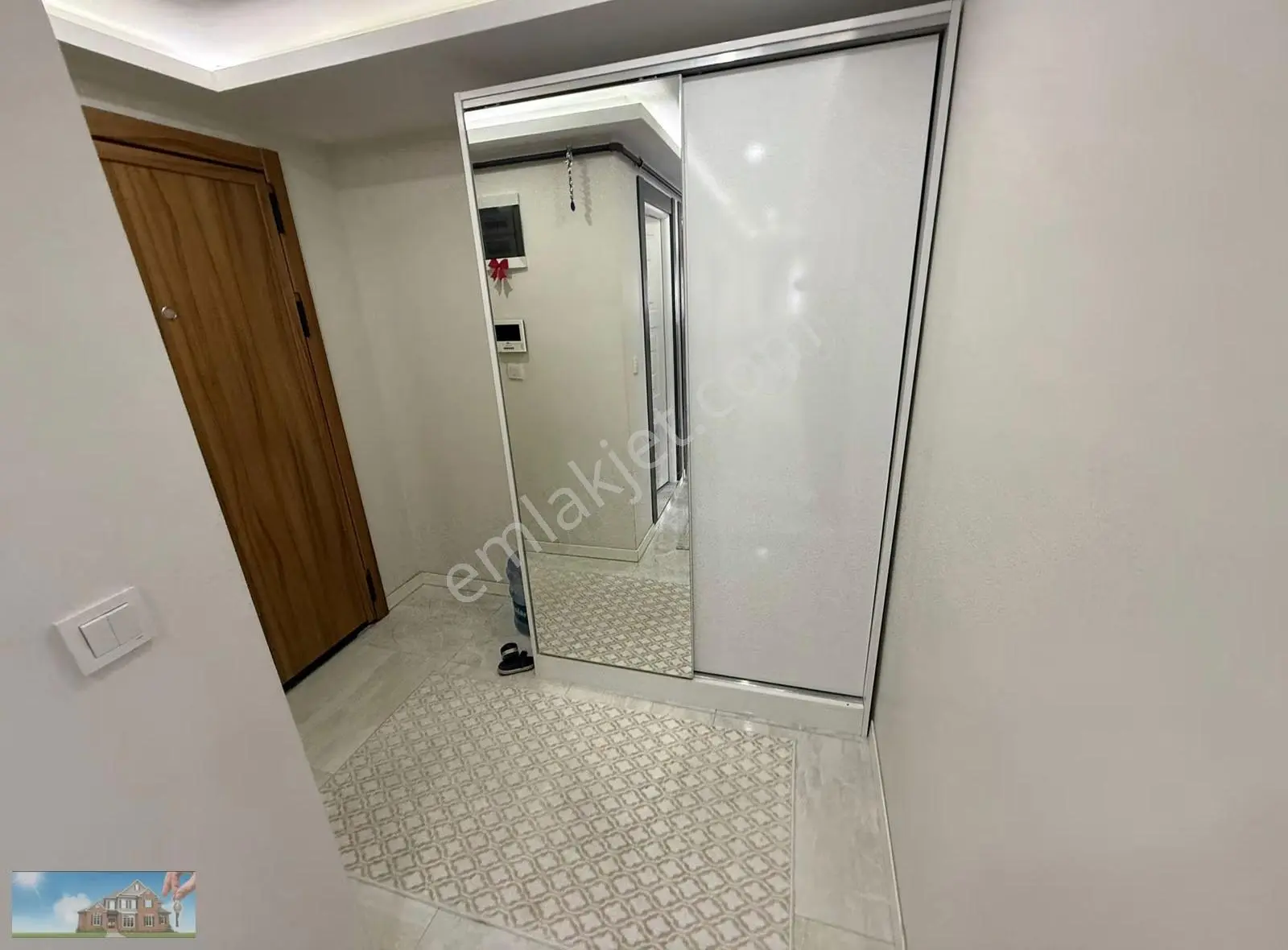 Barış'tan Mavigöl Evlerinde 3+1 Lüks Daire (kapalı-açık Otopark) - Görsel 4
