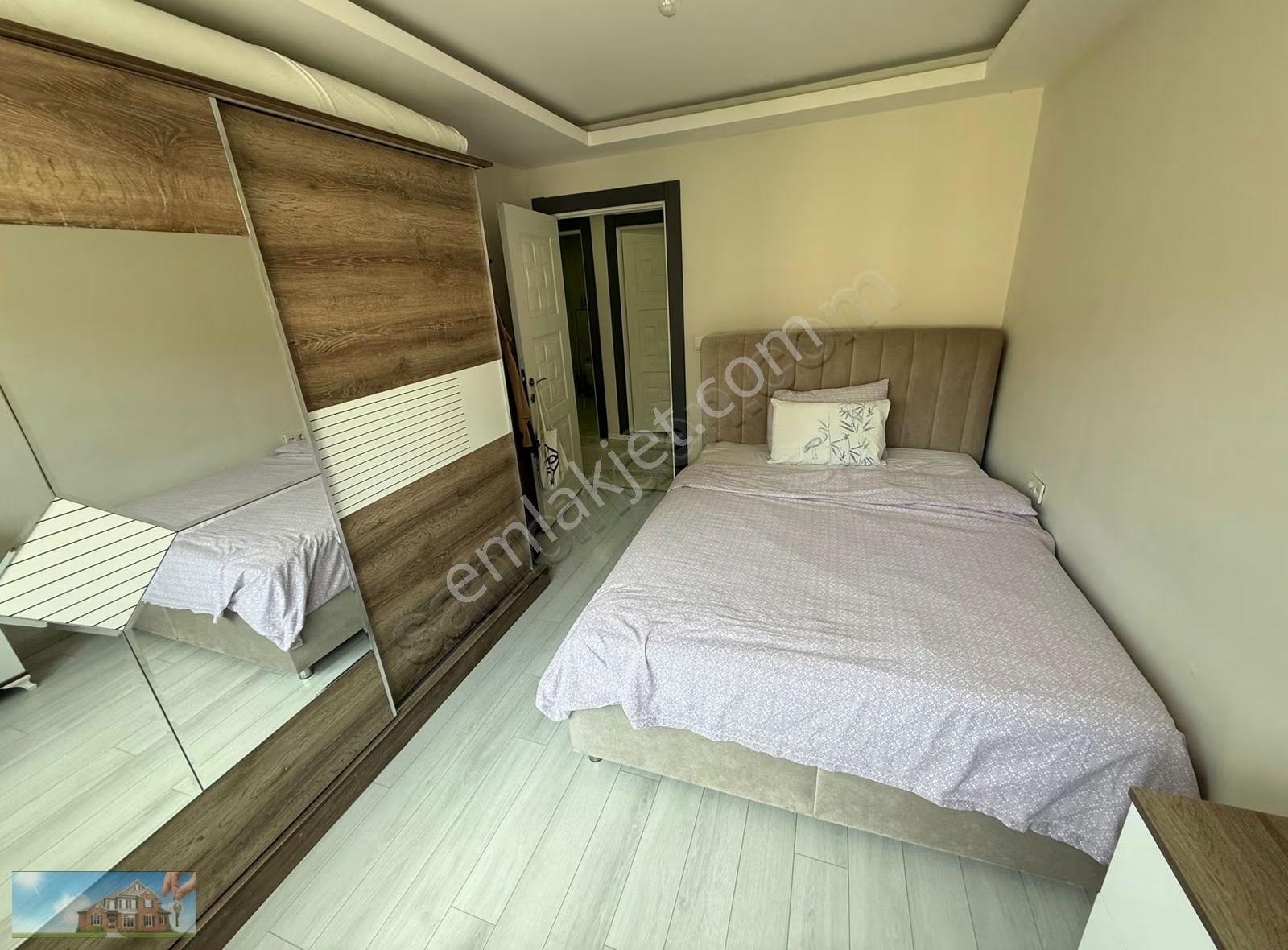Barış'tan Mavigöl Evlerinde 3+1 Lüks Daire (kapalı-açık Otopark) - Görsel 13