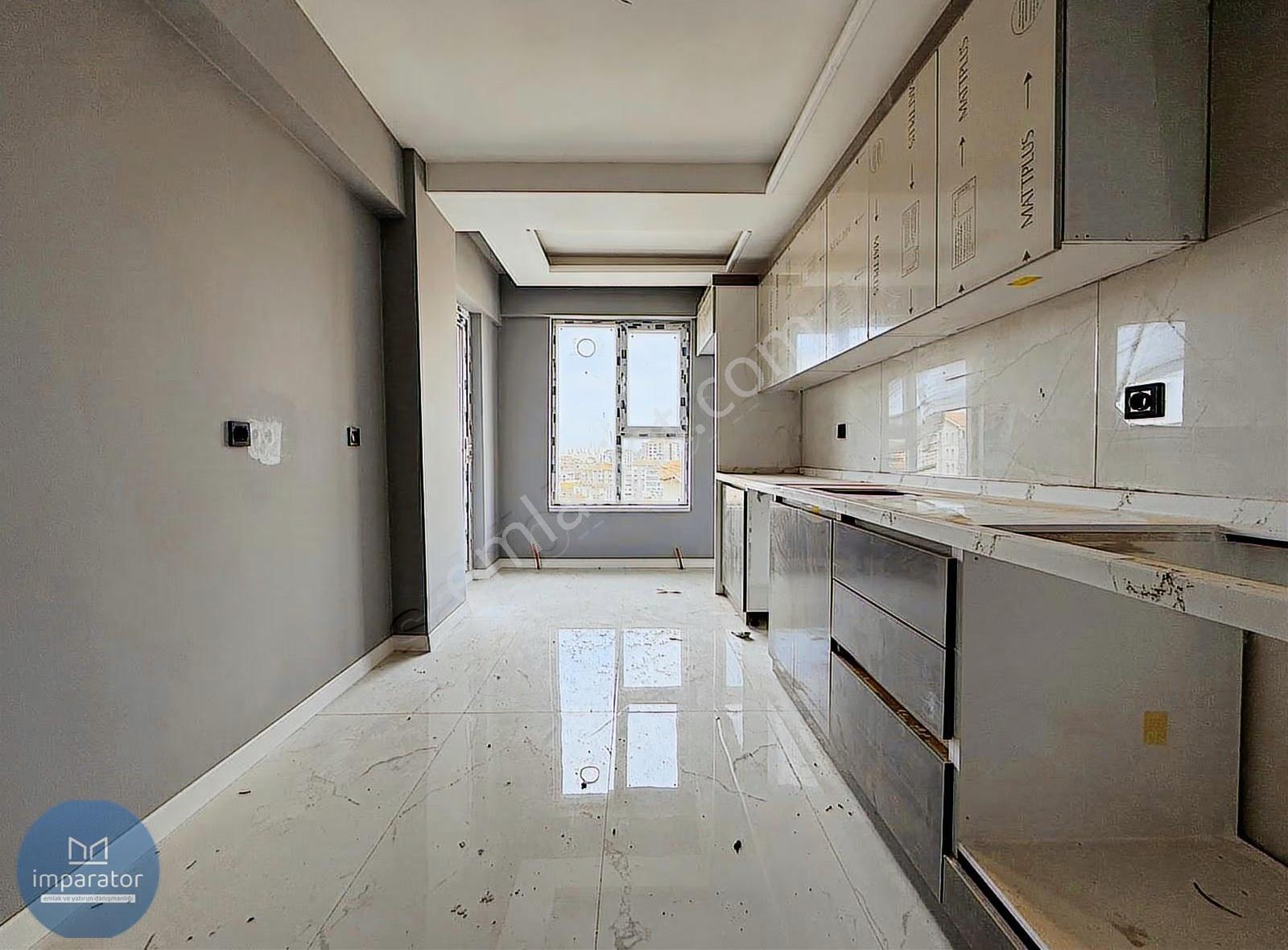 İmparator | Şehir Manzaralı / Ara Katta / Kök Tapu / 140m²/ 3+1 - Görsel 3
