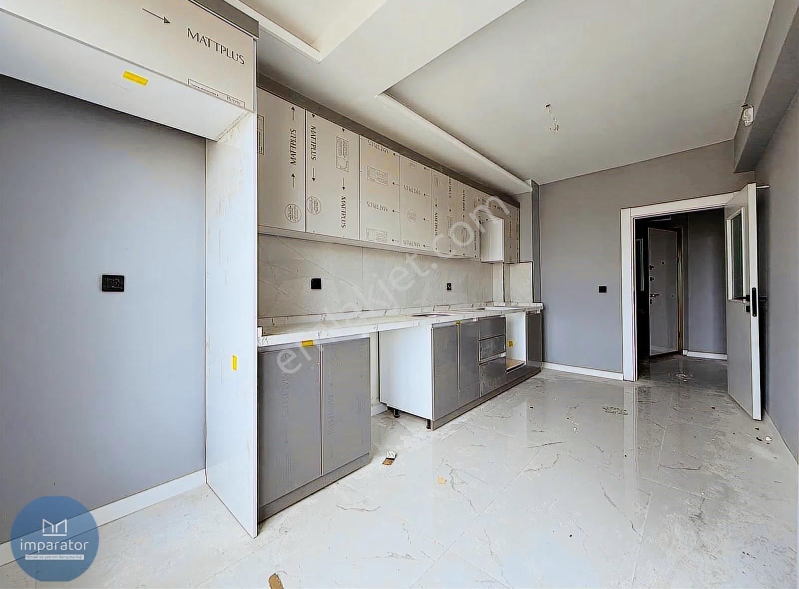 İmparator | Şehir Manzaralı / Ara Katta / Kök Tapu / 140m²/ 3+1 - Görsel 10