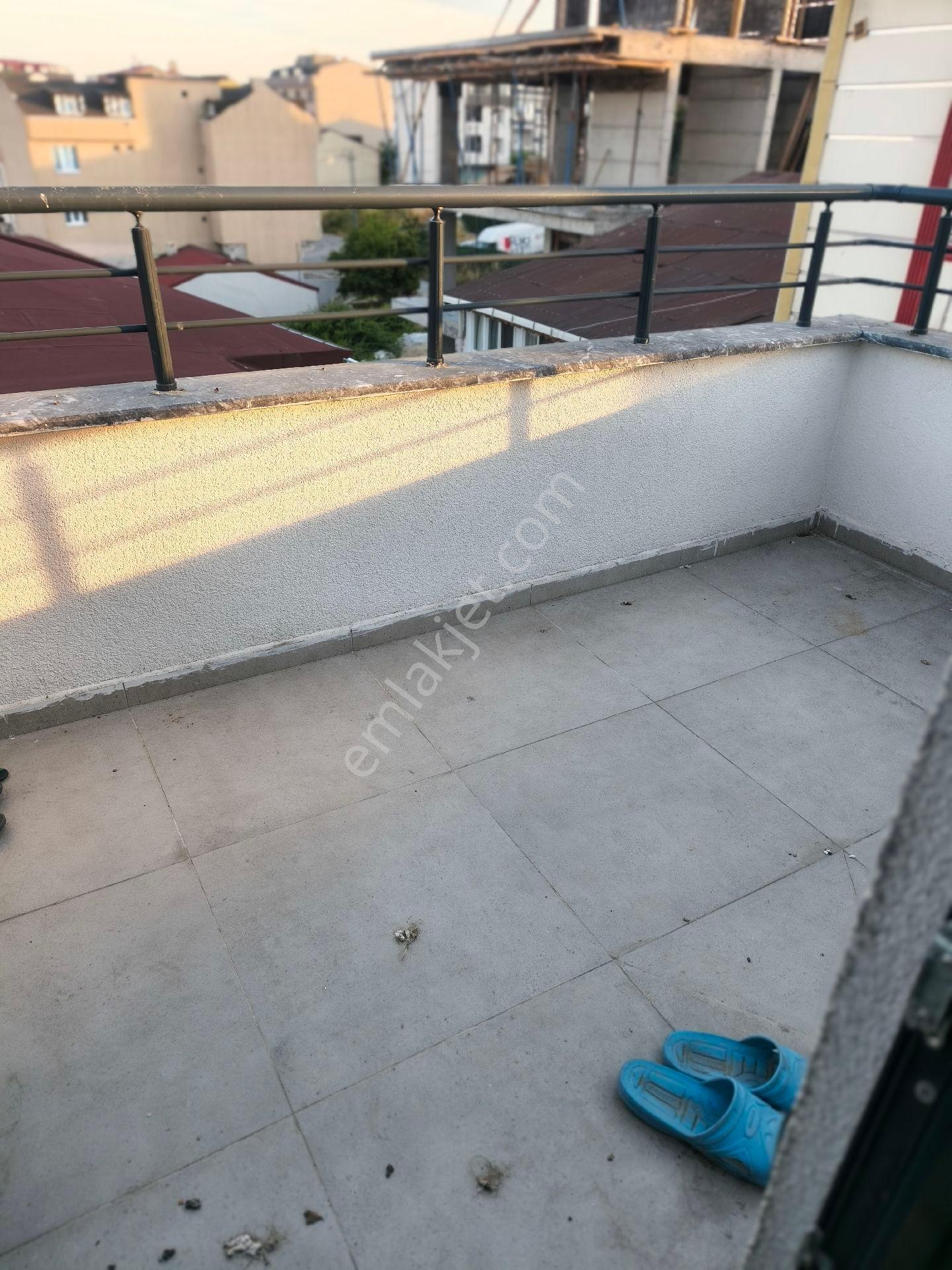 Göçmen Mahallesi'nde Sahibinden Kiralık Eşyalı Çatı Katı Daire - Görsel 15