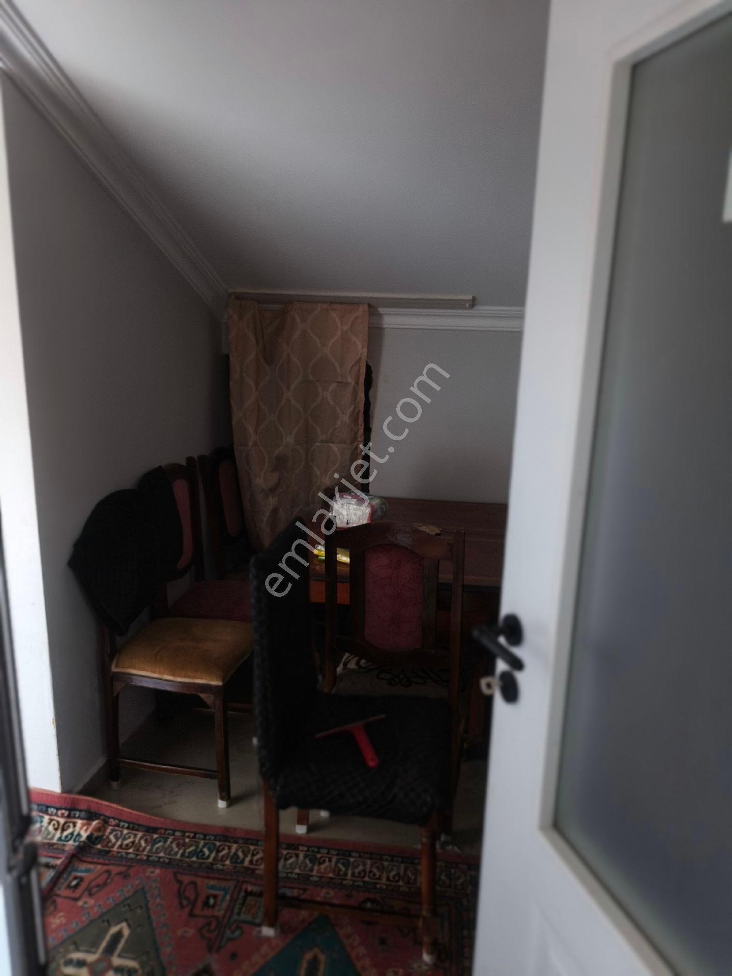 Göçmen Mahallesi'nde Sahibinden Kiralık Eşyalı Çatı Katı Daire - Görsel 6