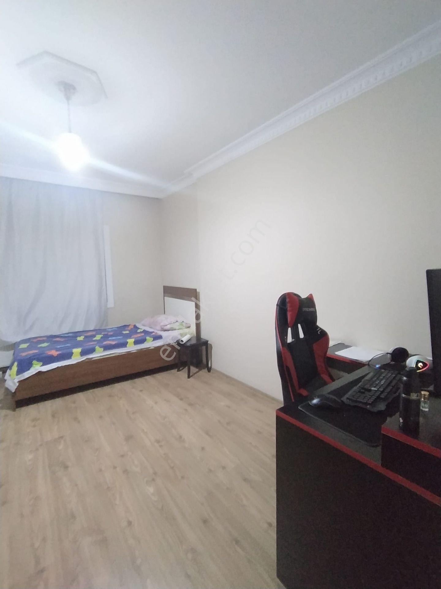 Üç Bulvarın Ortasında Krediye Uygun Doğalgazlı Ebeveyn Banyolu 3+1 K.mutfak Acil..! - Görsel 15