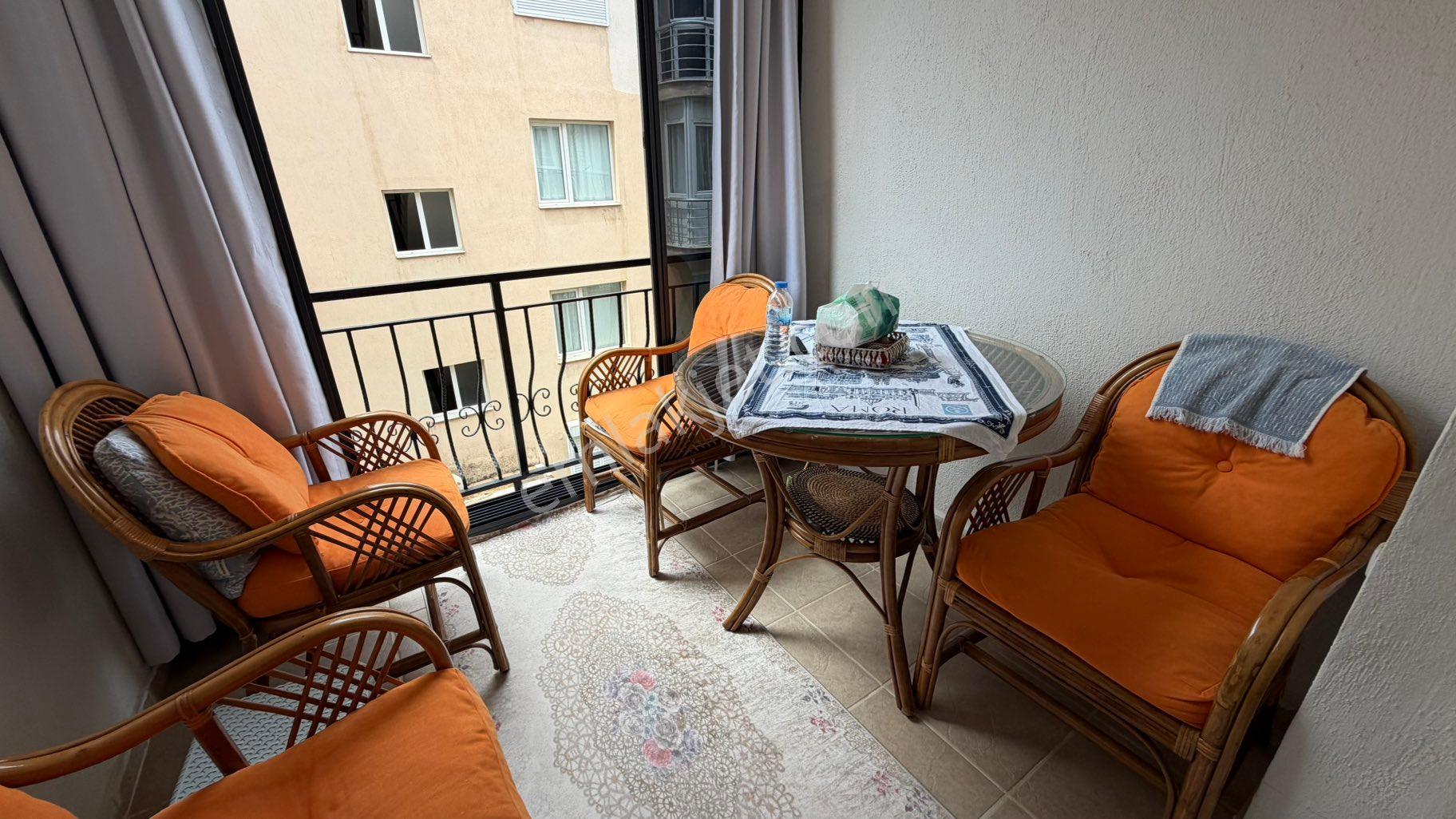 Kuşadası Güzelçamlıda Eşyalı Satılık 3+1 Masrafsız Daire - Görsel 23