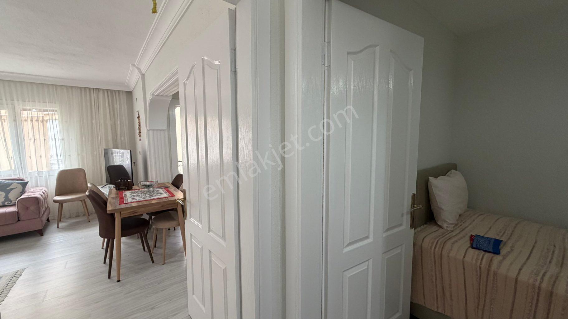 Kuşadası Güzelçamlıda Eşyalı Satılık 3+1 Masrafsız Daire - Görsel 22