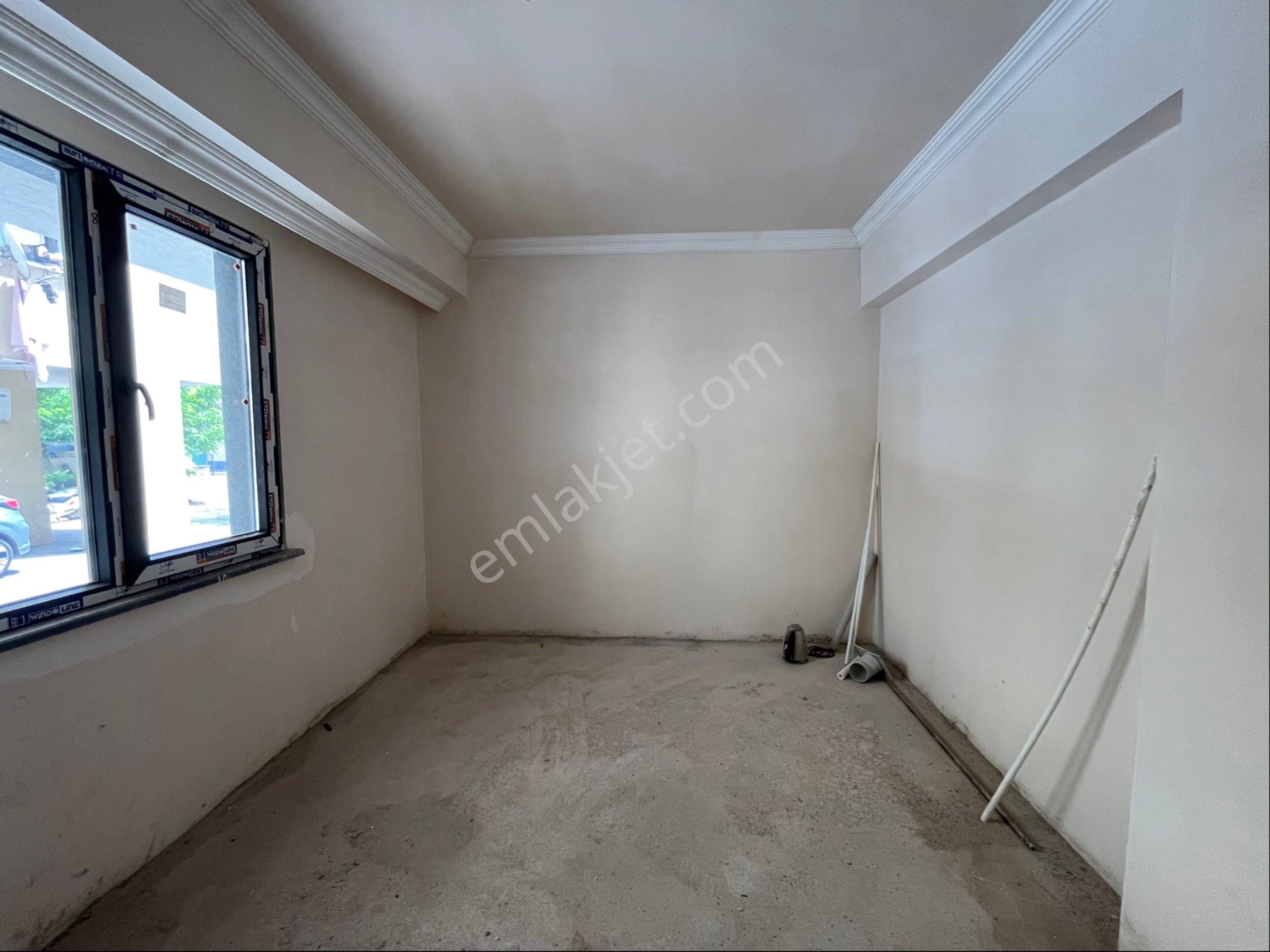 İstanbul İçerenköy Mahallesi 2 + 1 Giriş Kat Kapalı Otoparklı Satılık Daire - Görsel 5
