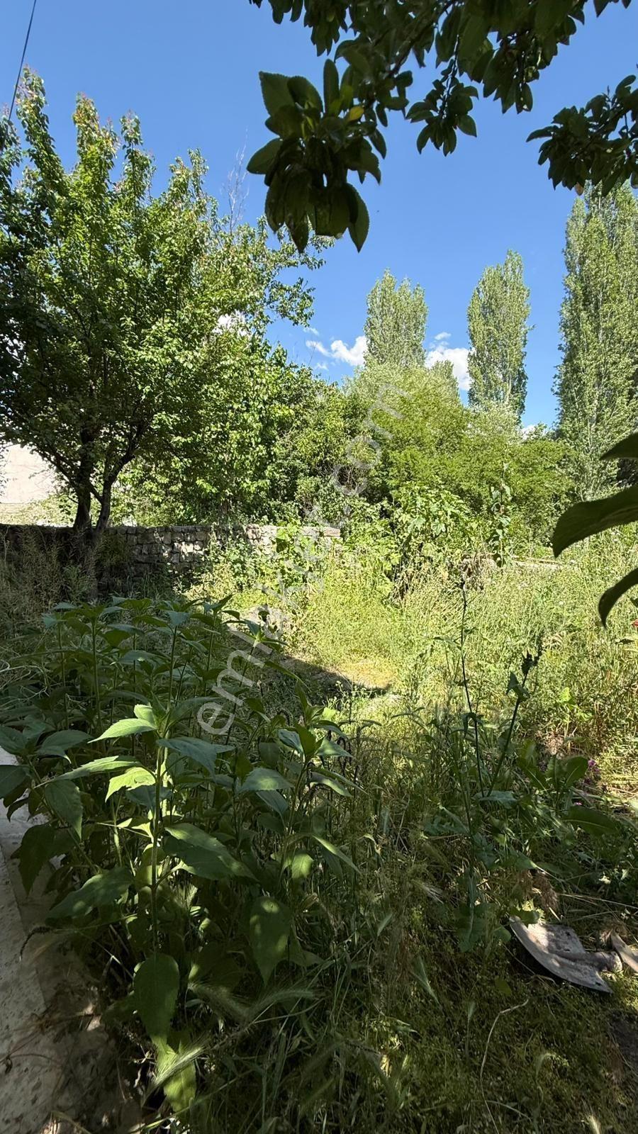 Öz Gaye Emlaktan Develi Feneseaşağı Mahallesinde Satılık Müstakil Ev