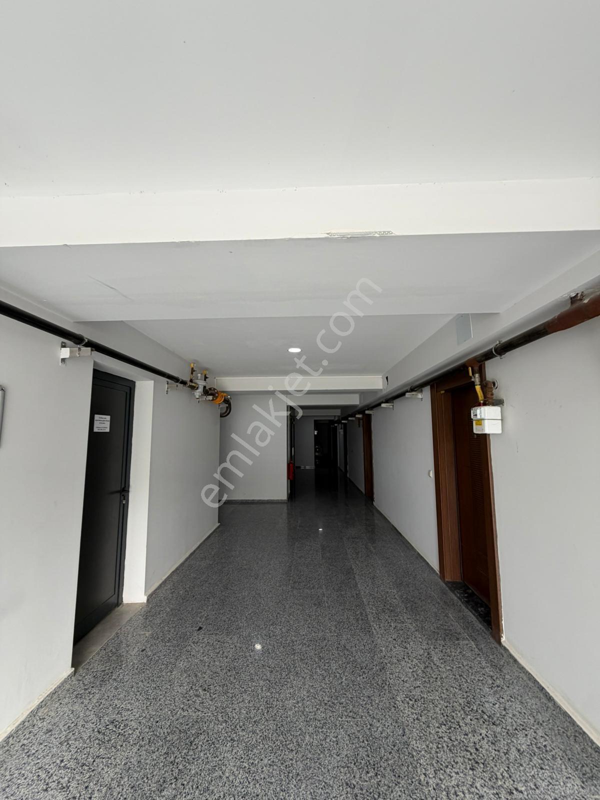 Kapalı Havuzlu Ful Eşyalı Kiralık Daire - Görsel 15