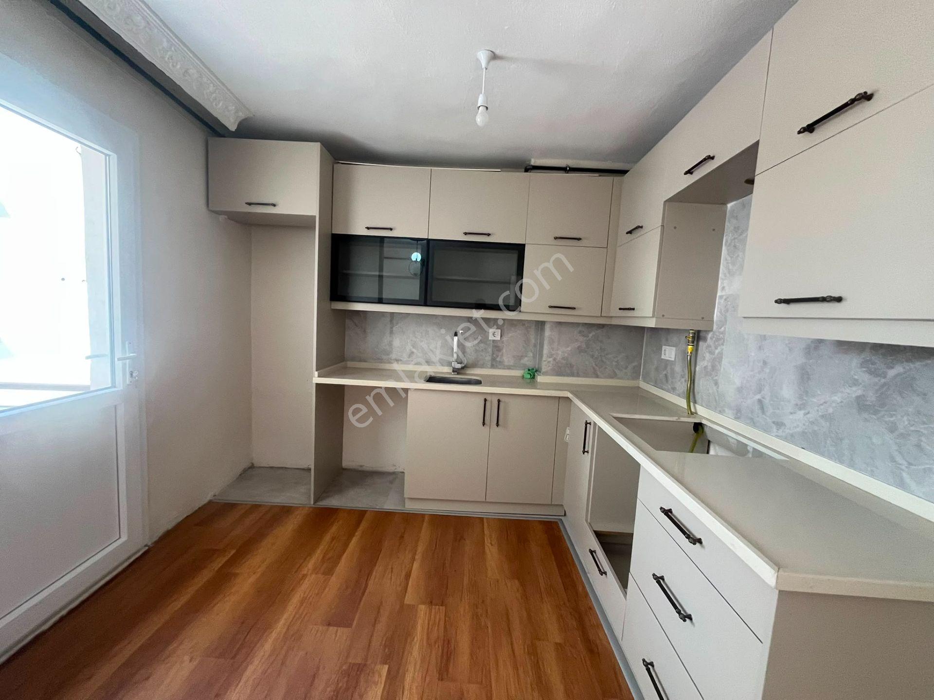 Akıncılar Mahallesi K 3+1 125m2 5 Katlının 5 Katı Fuıı Özelikli Açık Mutfak Balkonlu - Görsel 4