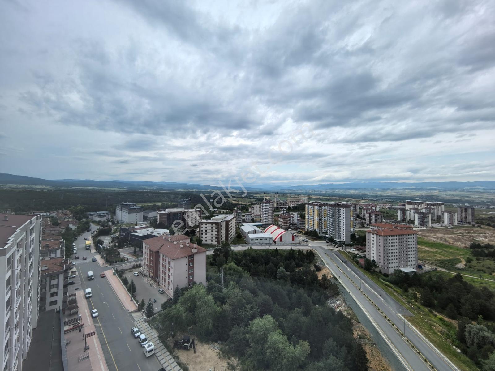 Kuzeykent'te Merkezi Konumda| Eşyalı 2+1 | Manzaralı | Otoparklı - Görsel 8