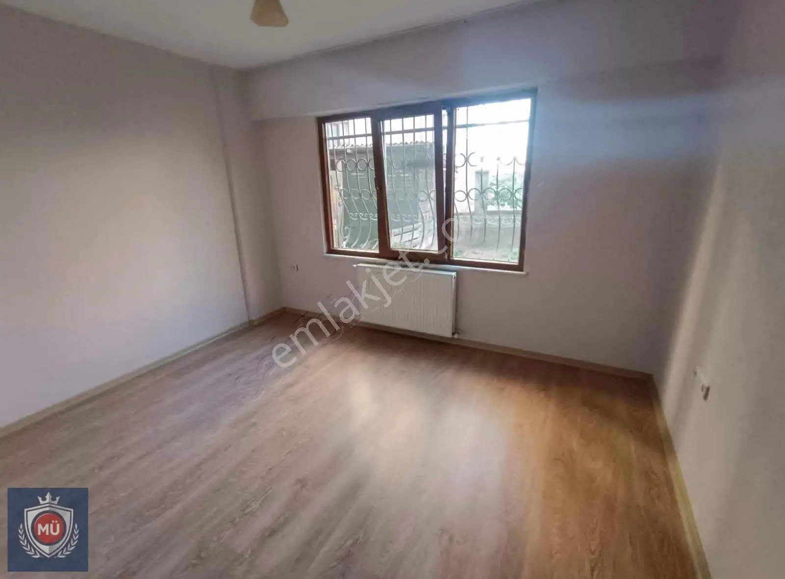 Kartal Cumhuriyet Mah. E-5 Metro Yakını 3+1 Kiralık Daire - Görsel 2