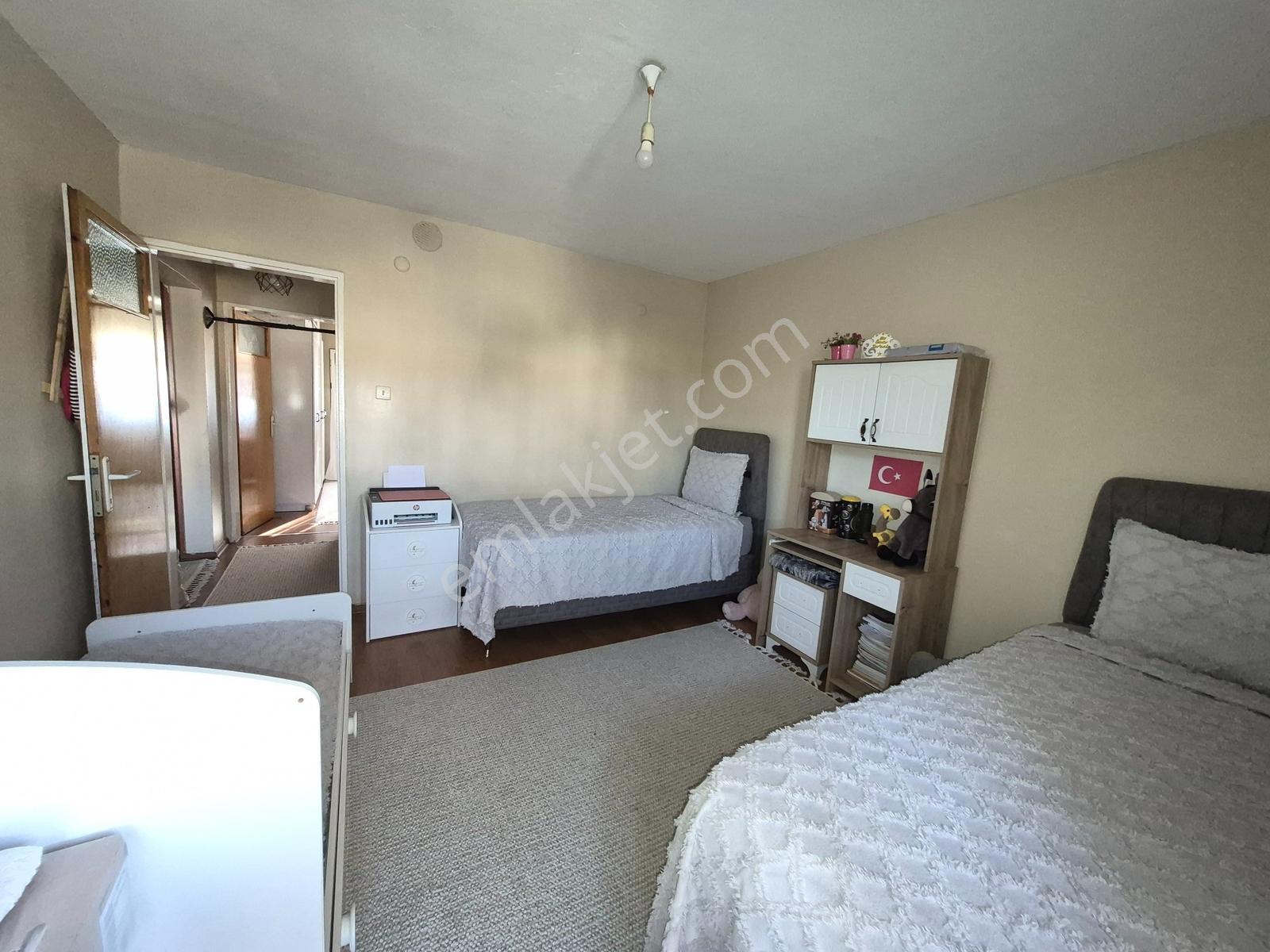 Karşıyaka Elit Sitesinde Kiralık 2+1 90m2 Daire Kanıt Emlaktan - Görsel 16