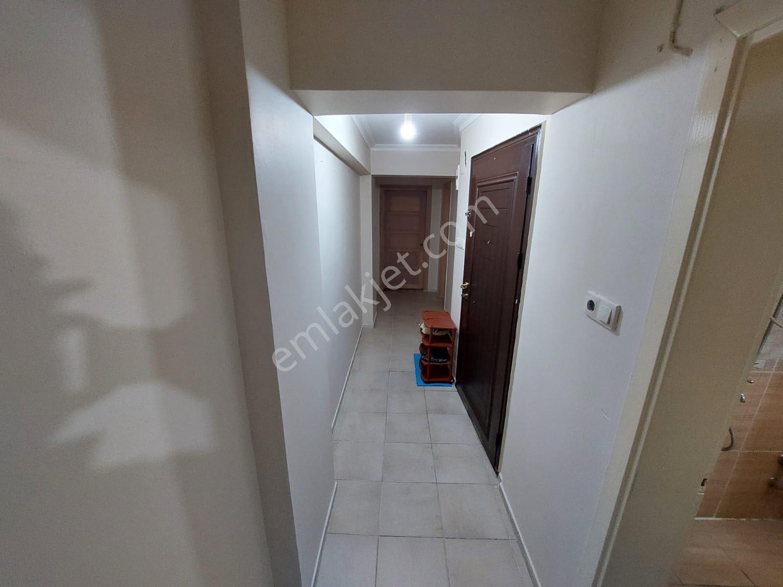 Saltoğlundan Yeşil Cadde Üstü 1 + 1 Eşyalı - Görsel 15