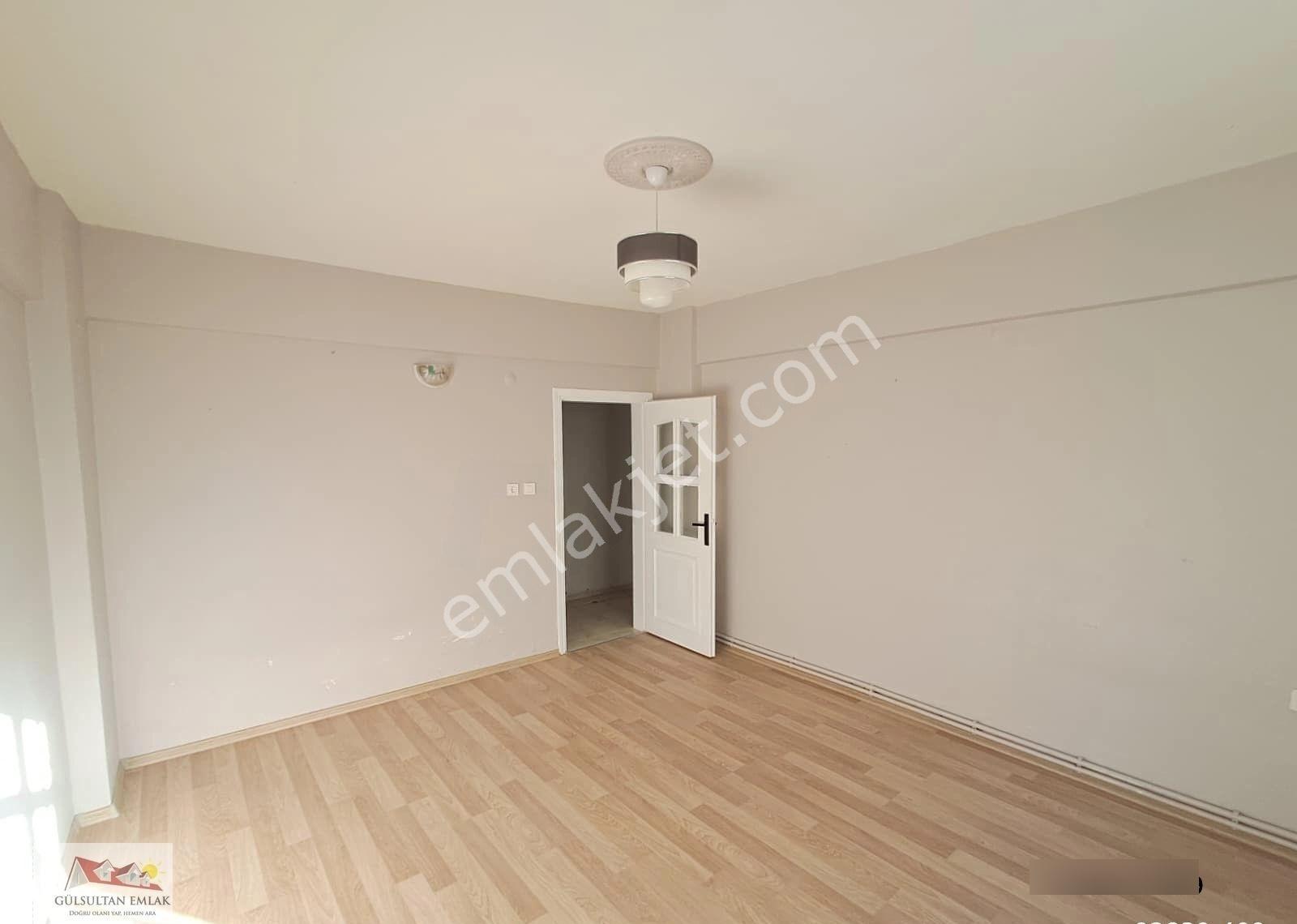 Gülsultan Emlak ' Tan Tekirdağ Süleymanpaşa Çınarlı Mah Ferah 2+1 Kiralık Daire - Görsel 4