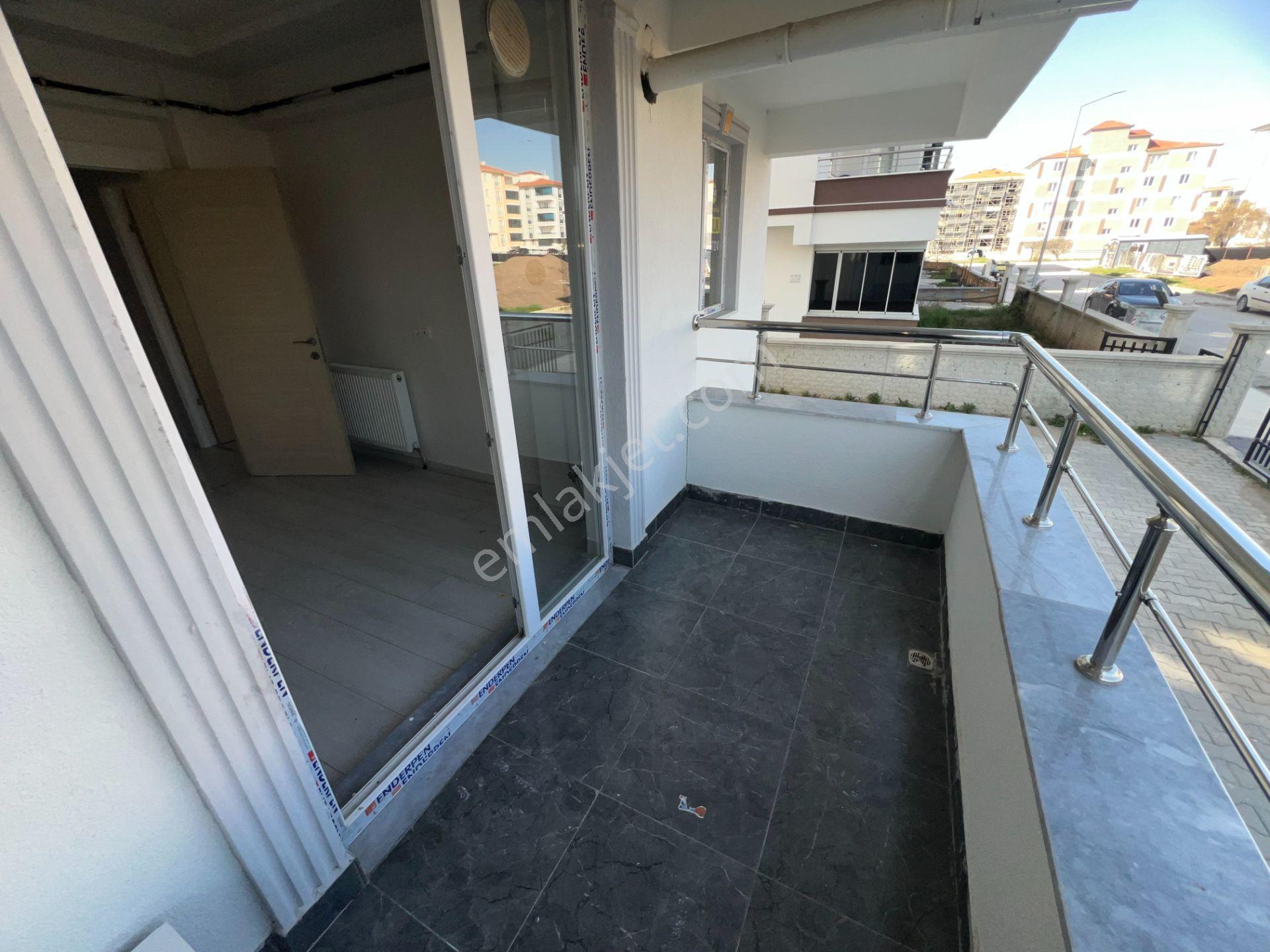 Bayat Gediğinde Kiralık 3+1 Yüksek Giriş Daire - Görsel 3