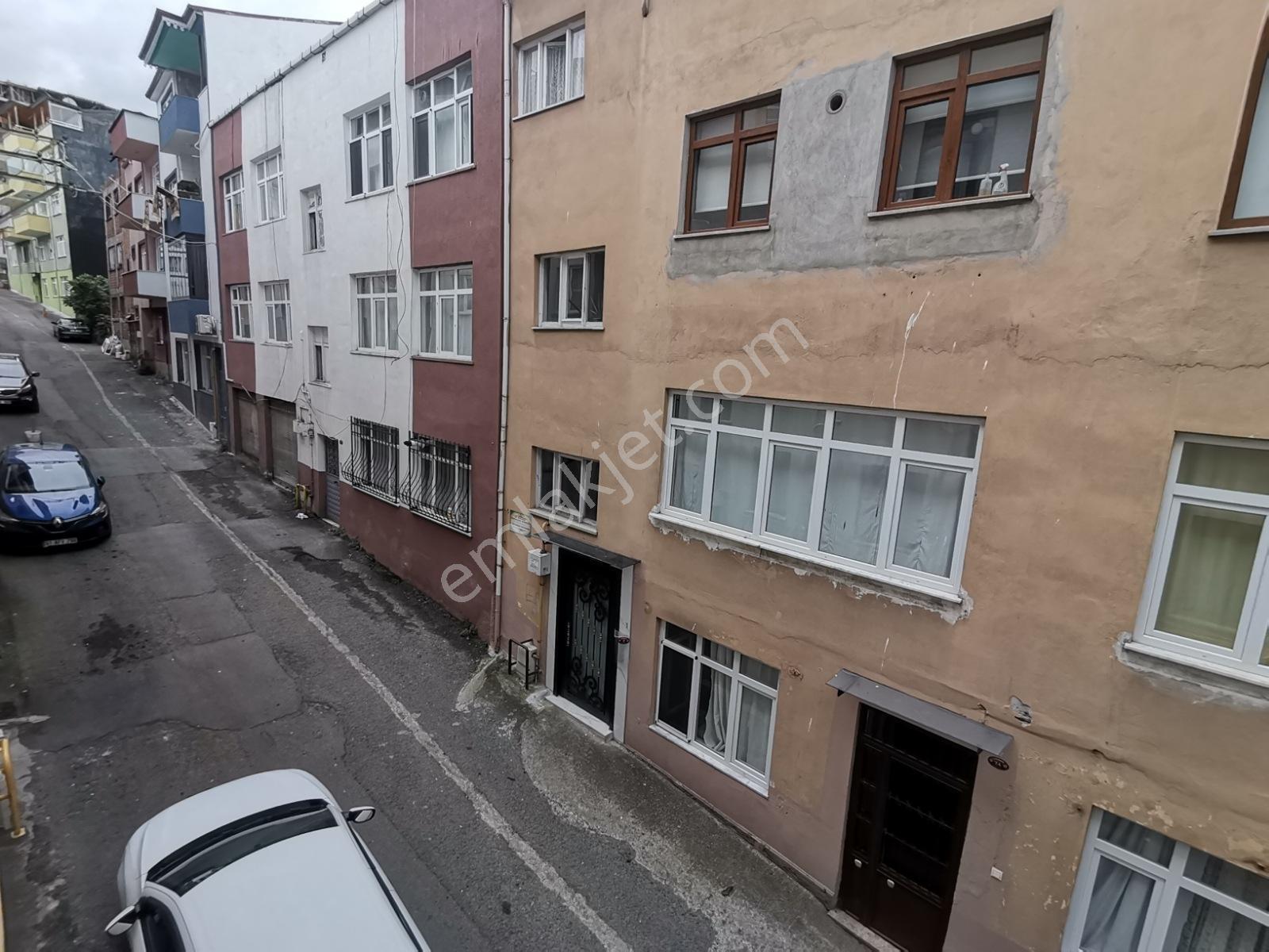 Yeşiltepe Mah. Satılık Daire Doğalgazlı 3+1 Merkezi Konumda - Görsel 11