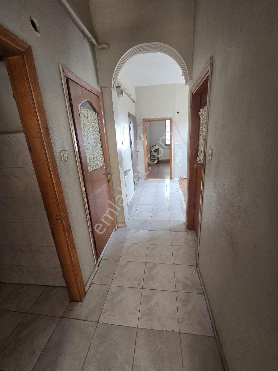Mimar Emlak'tan Atatürk Mah. Kiralık 1+1 Yüksek Giriş - Görsel 9