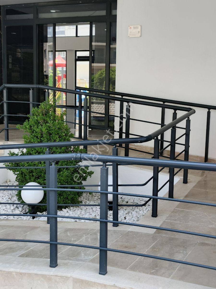 Mersin Kargıpınar'da Denize 350 Mt Mesafede Havuzlu Lüks Yazlık - Görsel 9