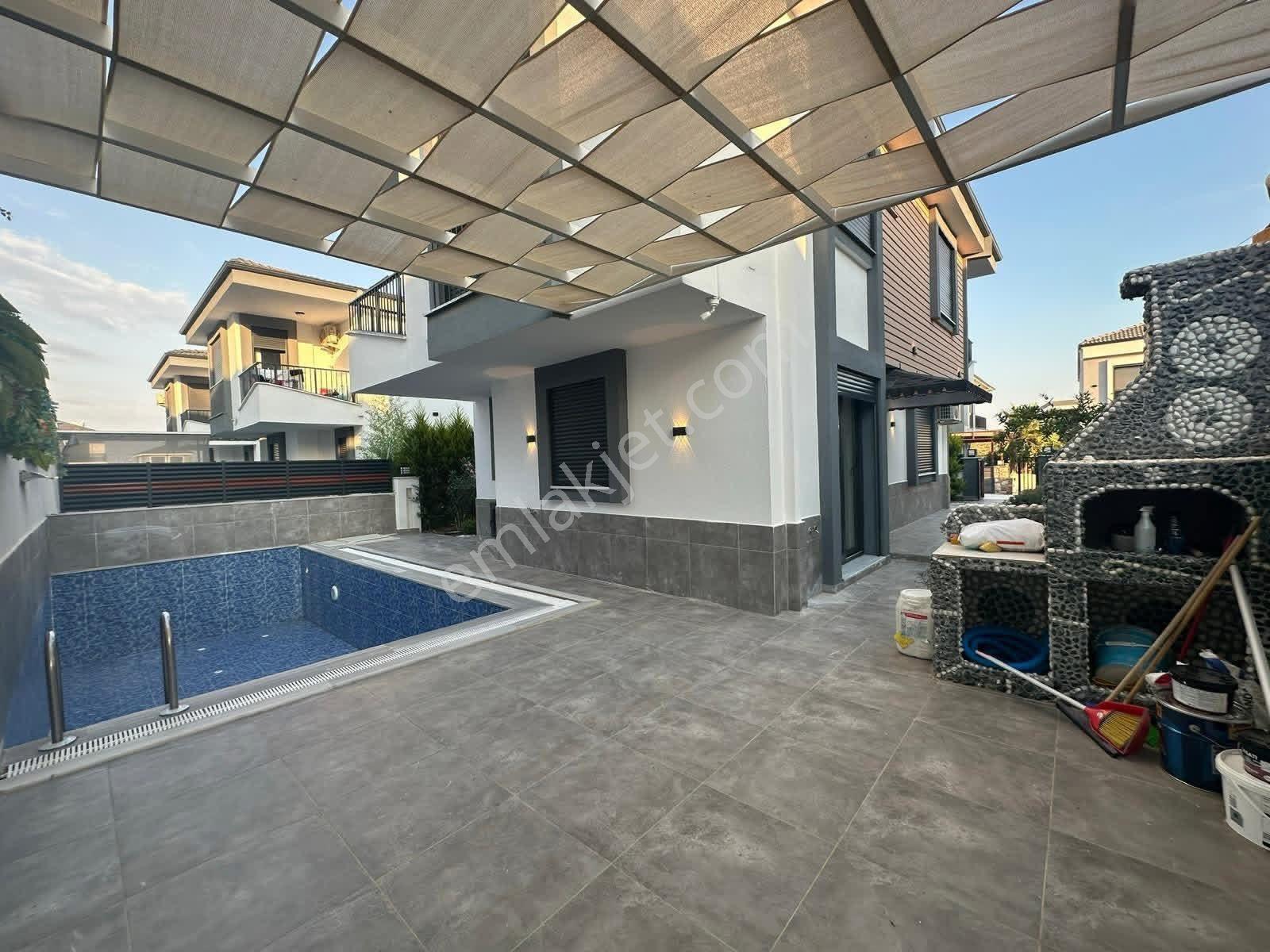 Didim Efeler’de Ayrı Mutfak 3+1 Villa🏠 - Görsel 6