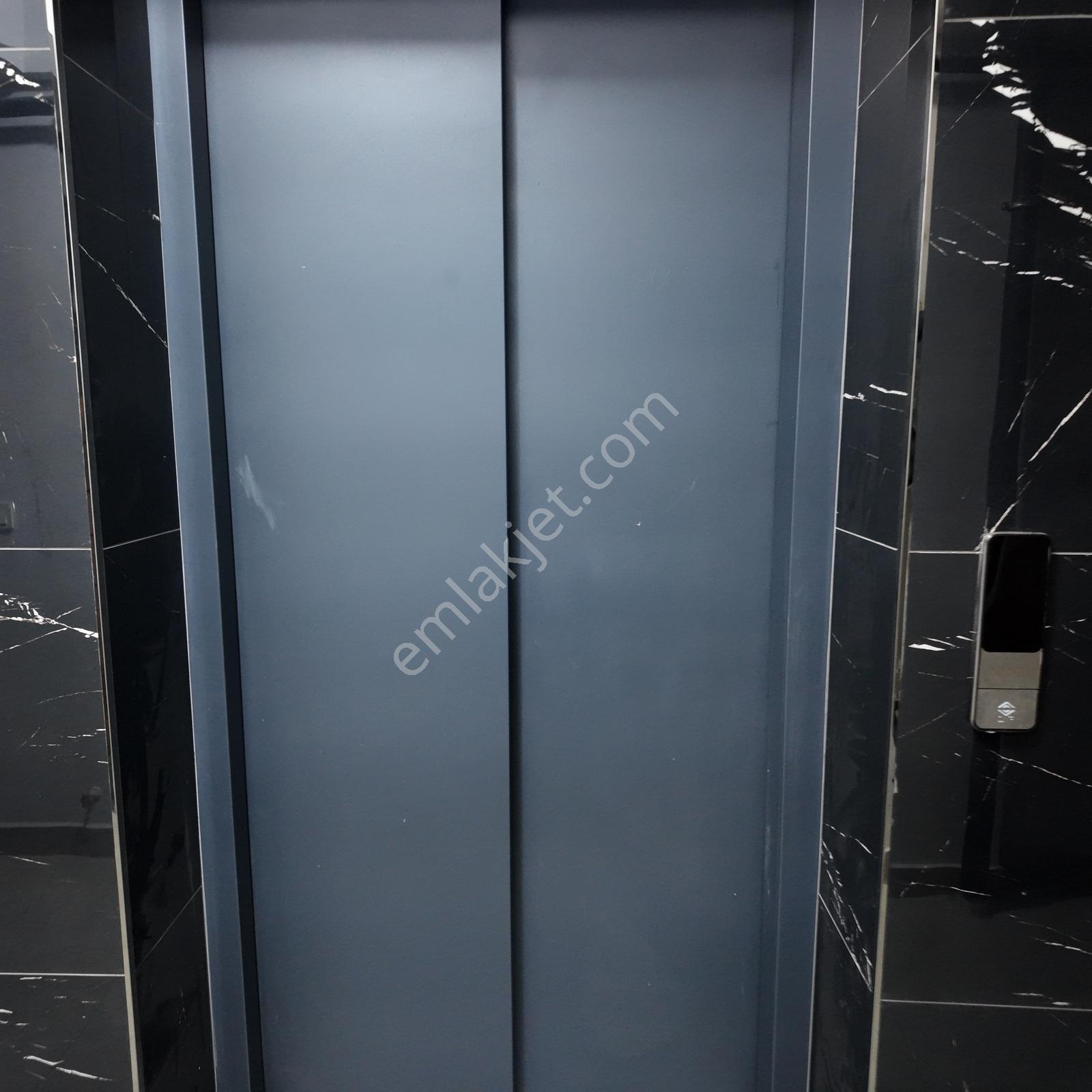 Atatürk Prestij Caddesine Komşu 90 M2 Sıfır 2+1 Daire - Görsel 5
