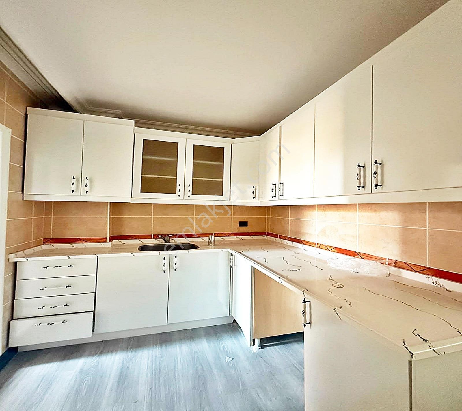 Esenyurt Kıraç Osmangazi Mah. Papatya Caddesinde 2.kat 3.050.000 - Görsel 10