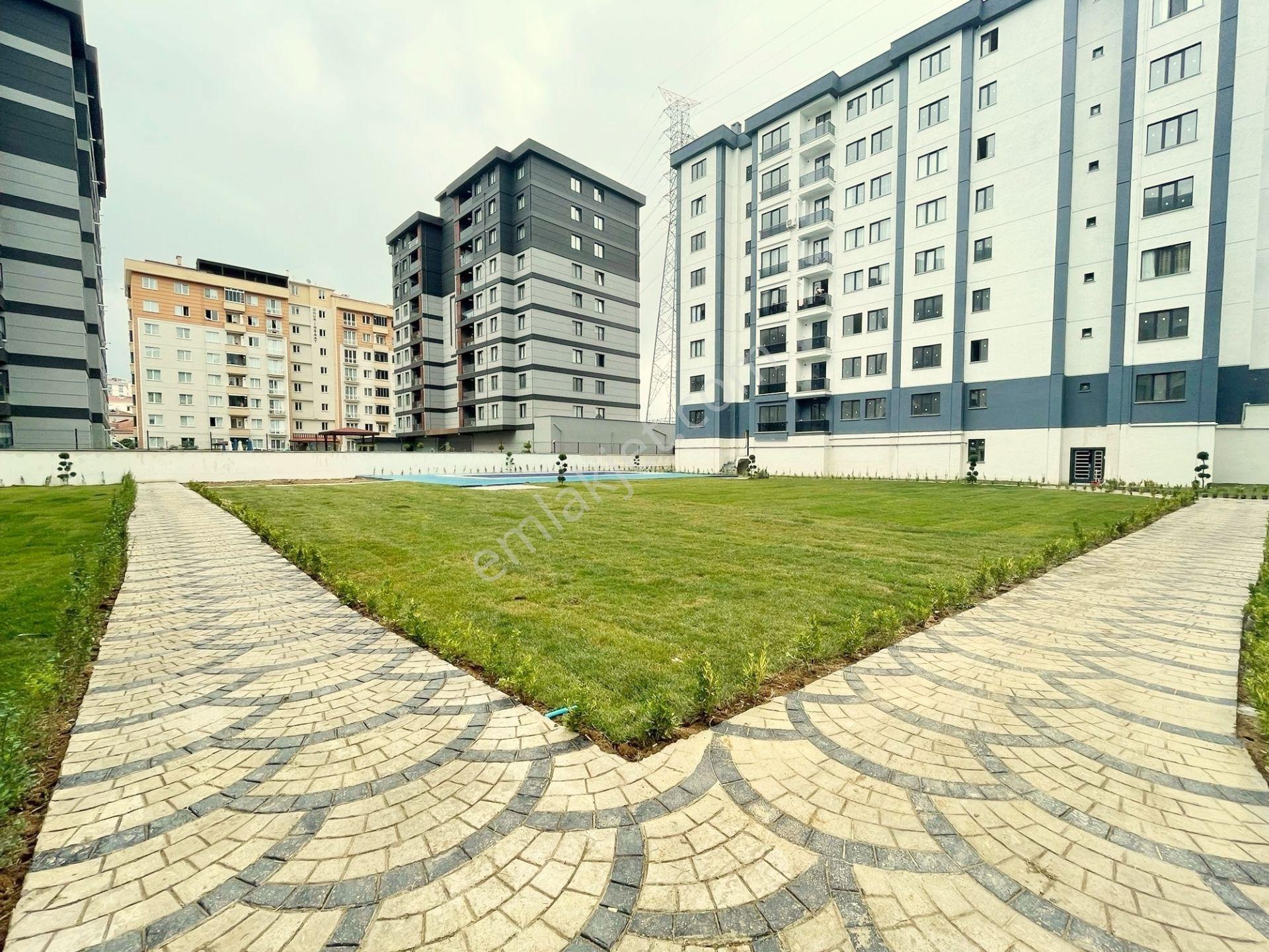 Mertcan'dan Havuzlu Güvenlikli Lüks Sitede Ara Kat 2+1 Daire - Görsel 16