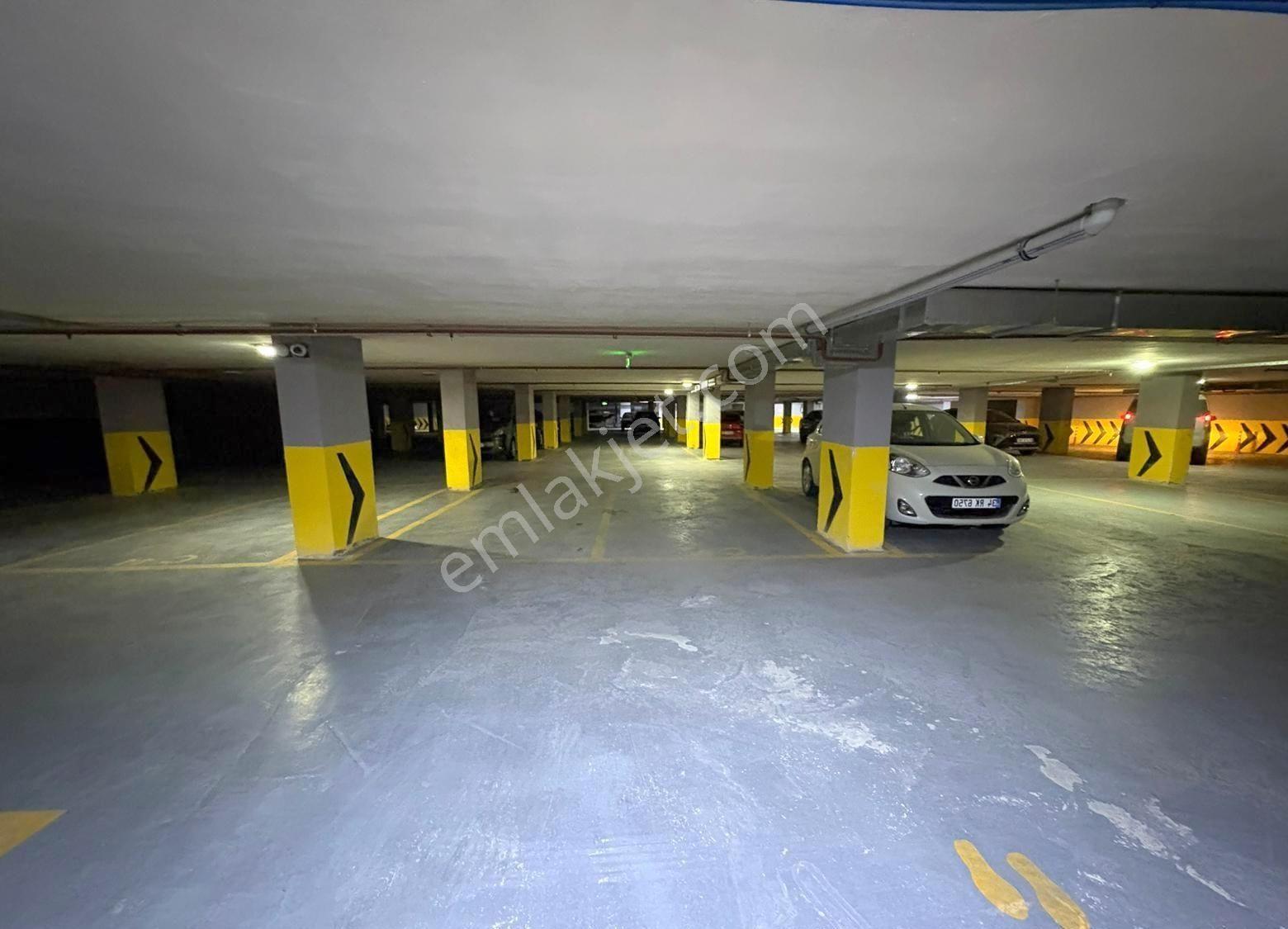 Mertcan'dan Havuzlu Güvenlikli Lüks Sitede Ara Kat 2+1 Daire - Görsel 23