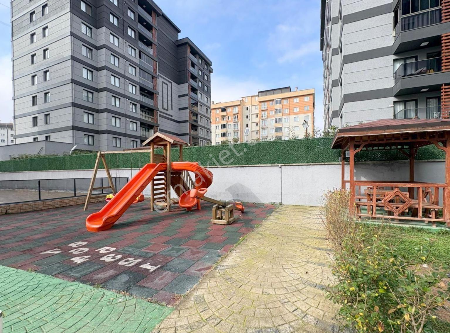 Mertcan'dan Havuzlu Güvenlikli Lüks Sitede Ara Kat 2+1 Daire - Görsel 21