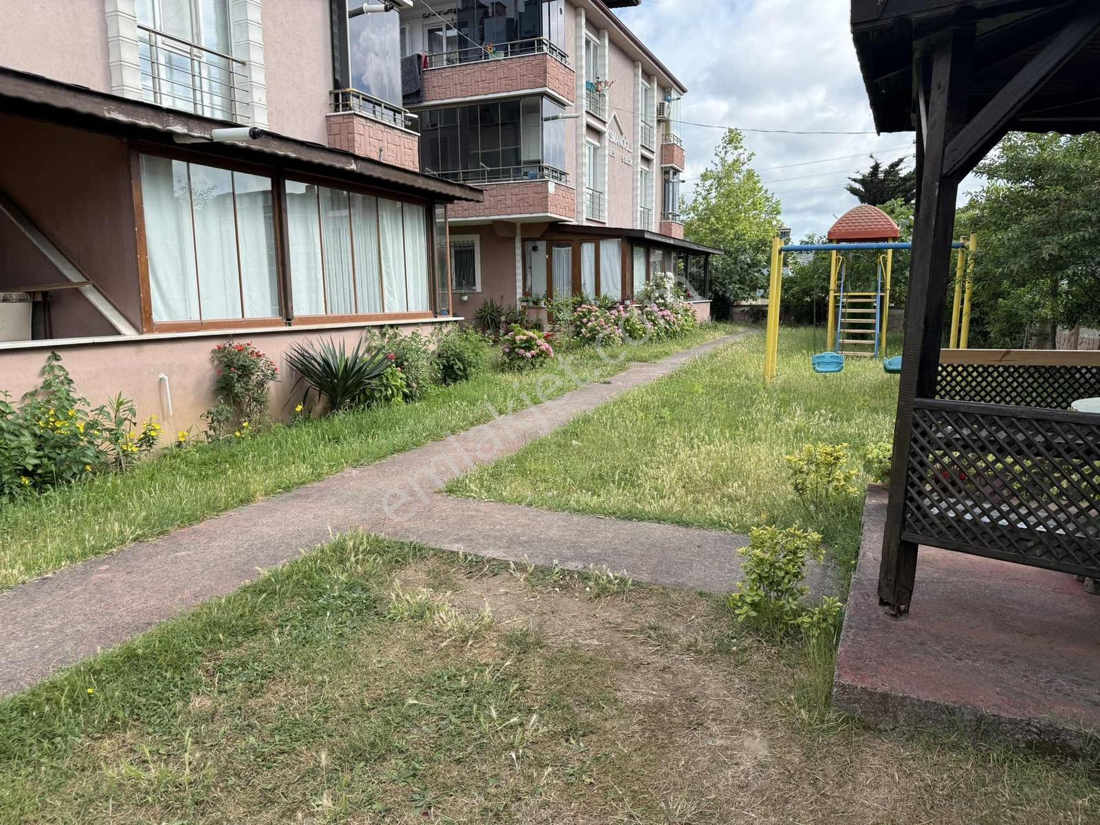 Karasu Merkezde 190 M2 4+1 Dublex - Görsel 34