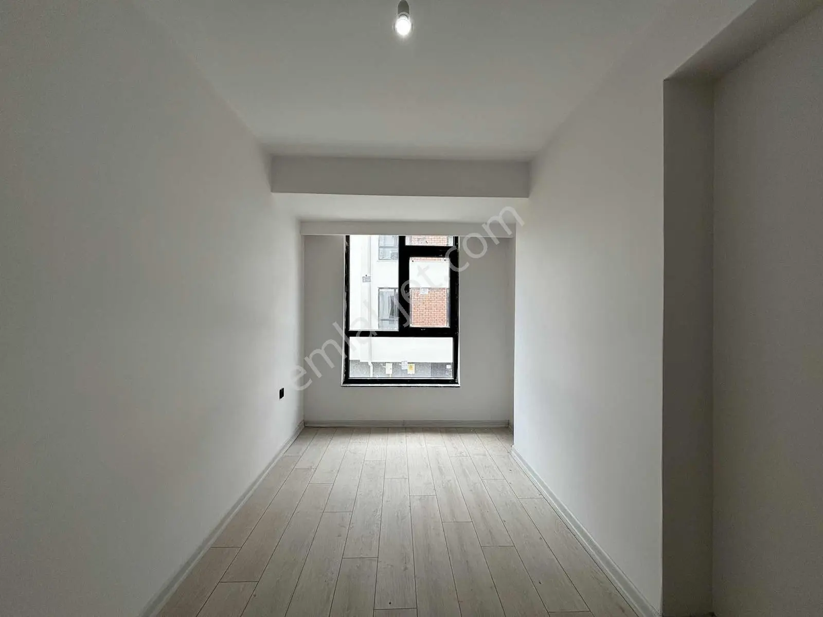 Şehir Hastanesi Tranvay Durağı Yanı Sıfır 2+1 Kiralık Daire - Görsel 3
