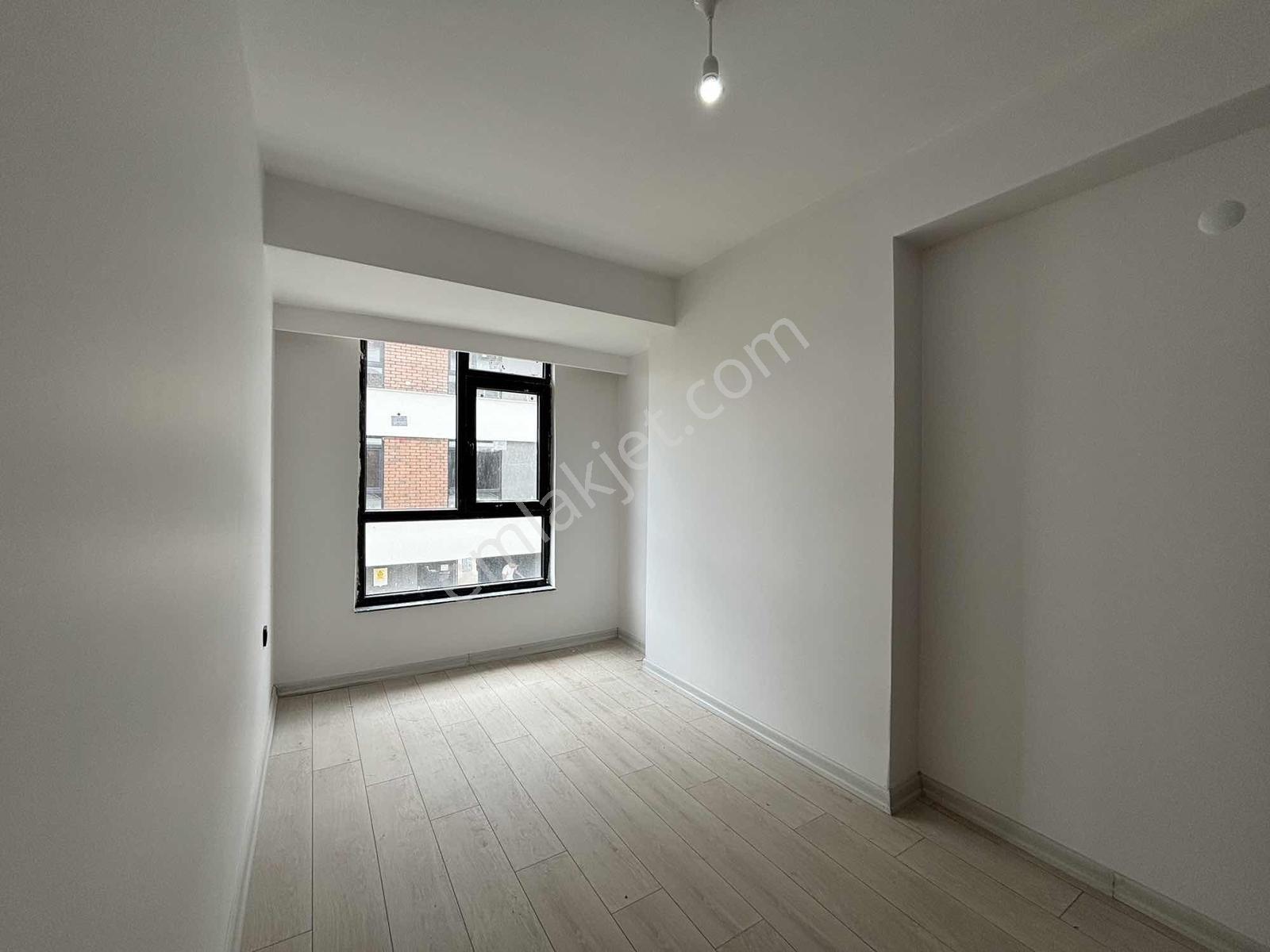 Şehir Hastanesi Tranvay Durağı Yanı Sıfır 2+1 Kiralık Daire - Görsel 23