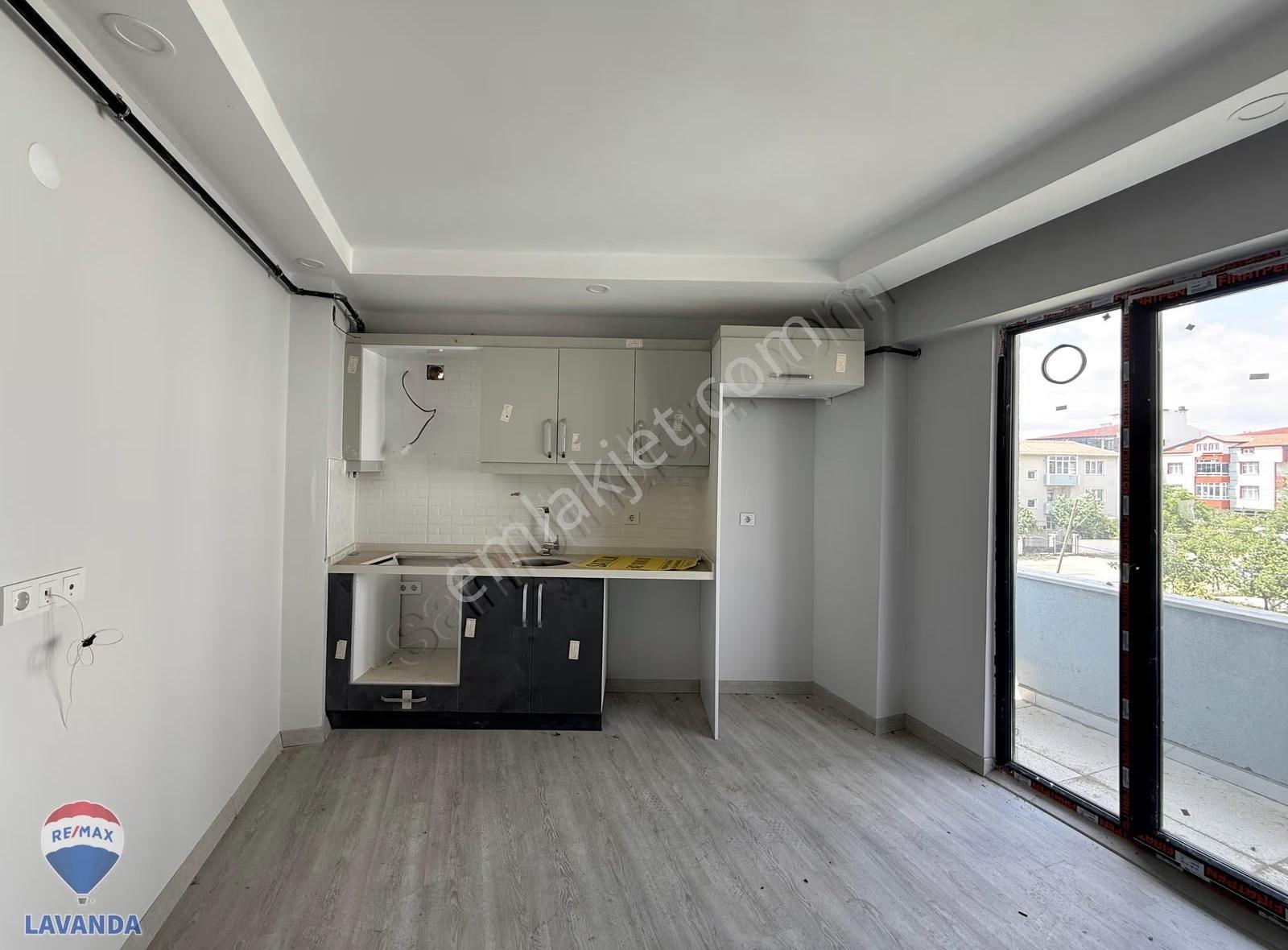 Remax Lavanda'dan Havuzlarda Acil Satılık Sıfır 1+1 Daire - Görsel 4