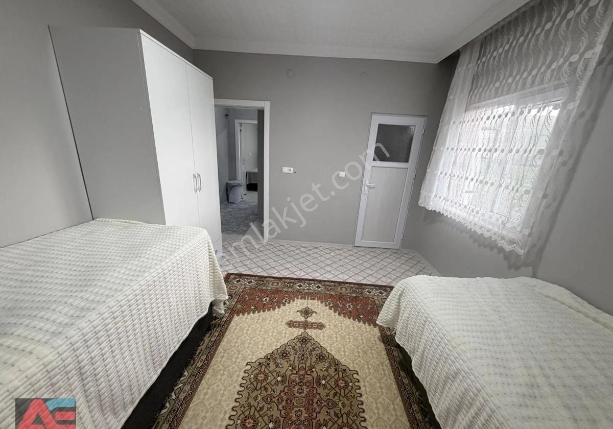 Gaziköyü’nde 1.000 M² Arsa İçerisinde Geniş 3+1 Müstakil Ev - Görsel 6