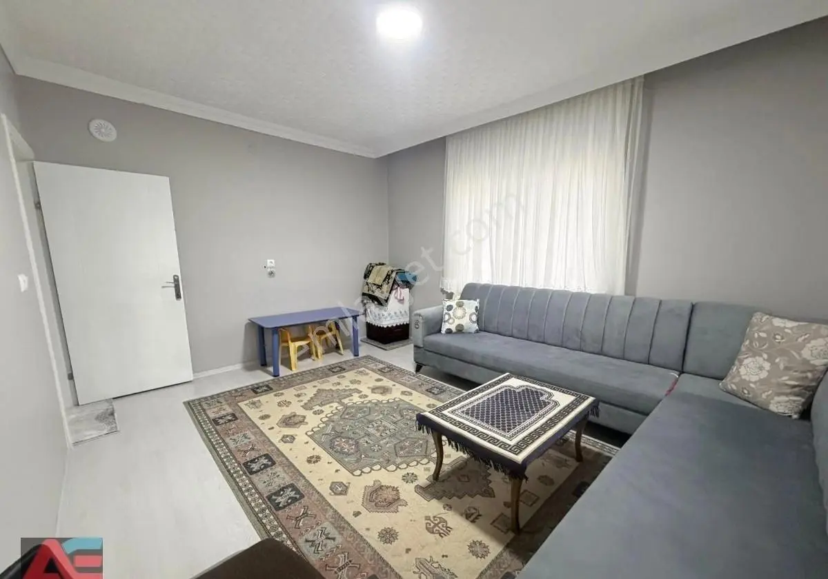 Gaziköyü’nde 1.000 M² Arsa İçerisinde Geniş 3+1 Müstakil Ev - Görsel 4