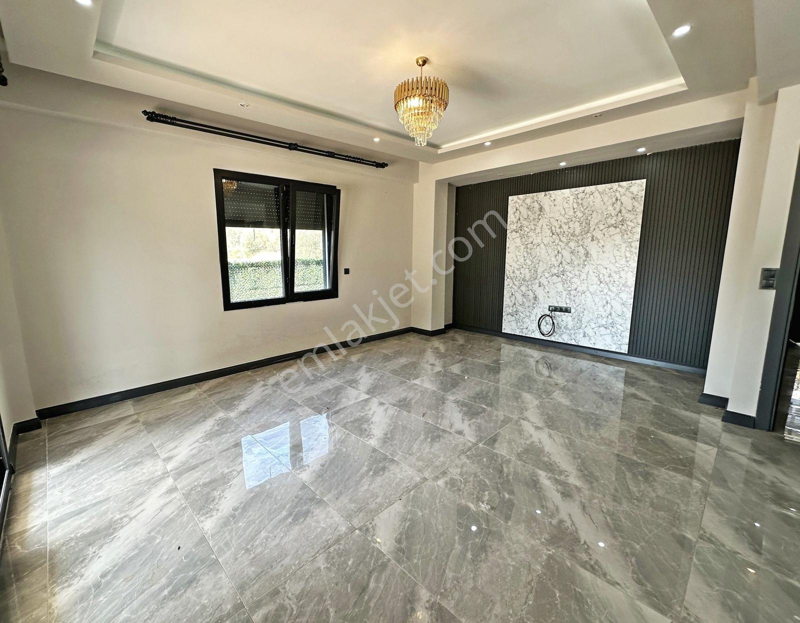 Yetkili Ayanoğlundan Gürede 5+1 Müstakil Havuzlu Kiralık Villa - Görsel 18
