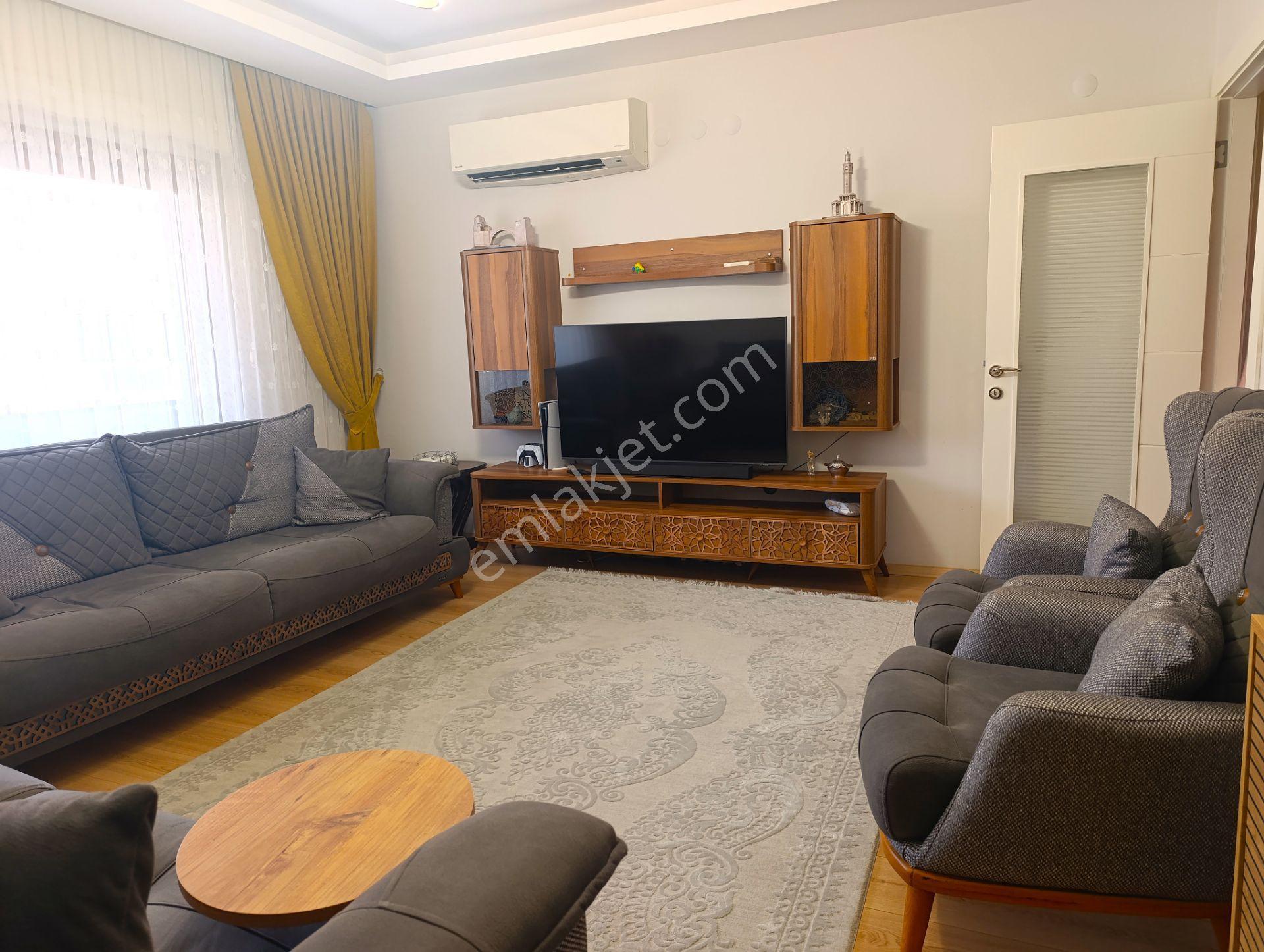Emir Emlak'tan Satılık 4+1 Muhteşem Daire