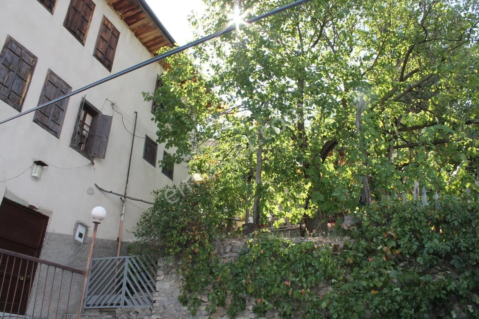 Safranbolu Babasultan 'da 1650 M2 Bahçeli Tarihi Tescilli Konak - Görsel 4