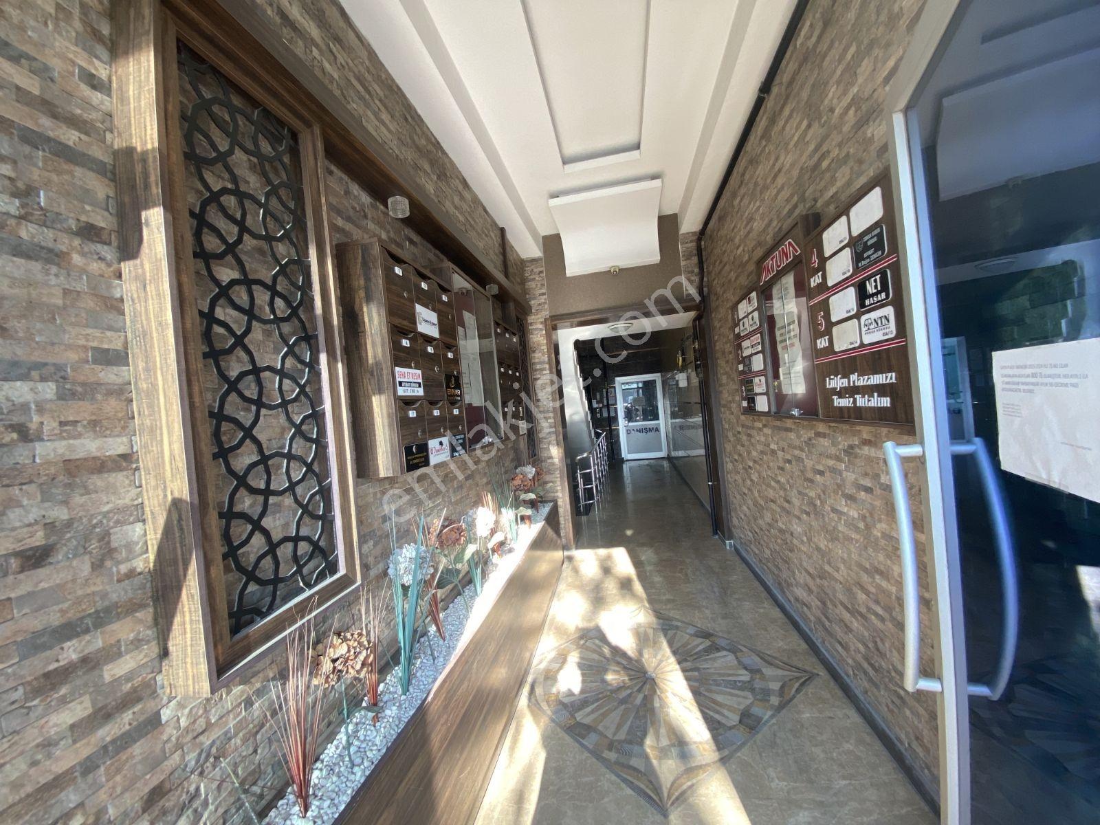 Karatay Belediyesi Karşısında Aktuna Plazada 1+1 Kiralık Ofis - Görsel 10