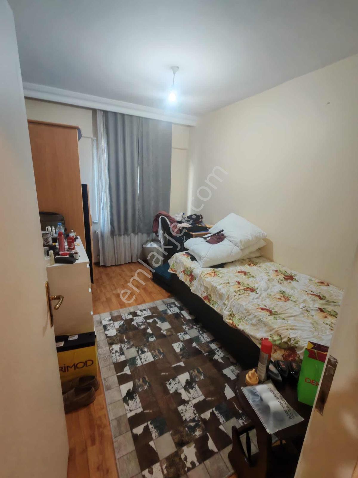 Ümraniye Esenlikevler Sit.arakat 3+1 Kiralık Daire - Görsel 6