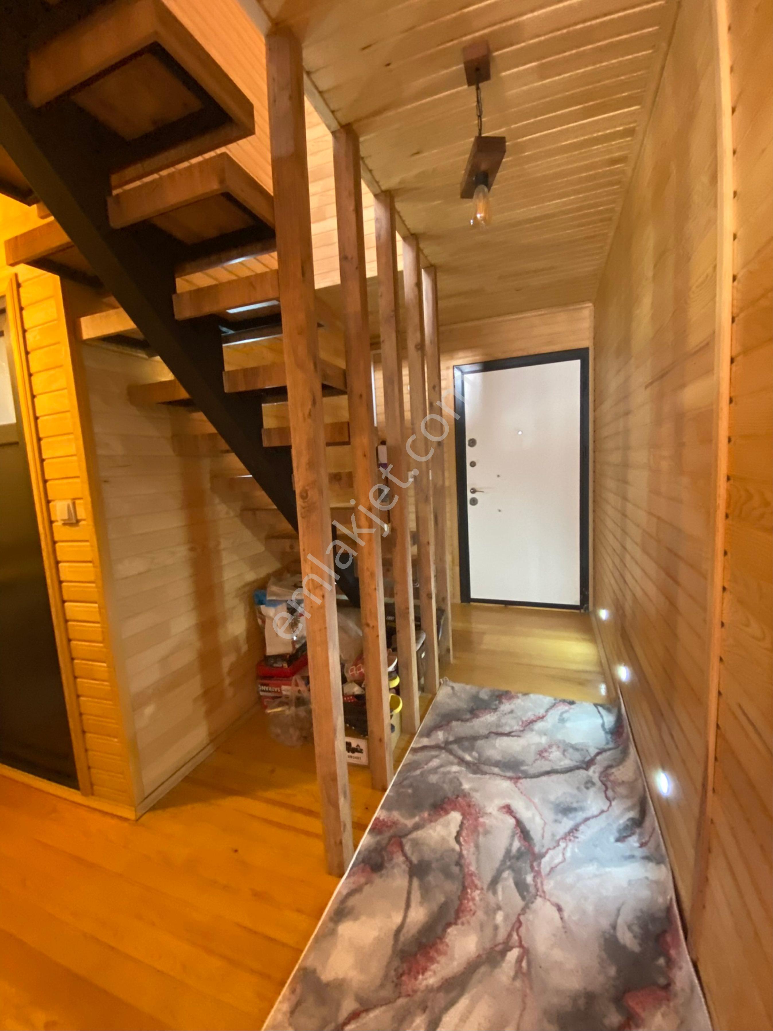 Denize Sıfır Maviye Komşu; Ahşap Detaylı Tüm Eşyalar Dahil Satılık Villa - Görsel 41