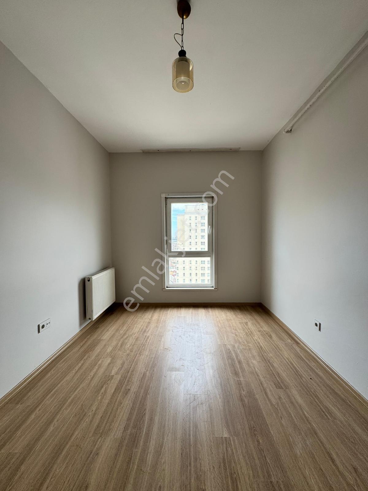 Star Towers Sitesinde Teraslı Masrafsız 2+1 Kiralık Daire!!! - Görsel 11