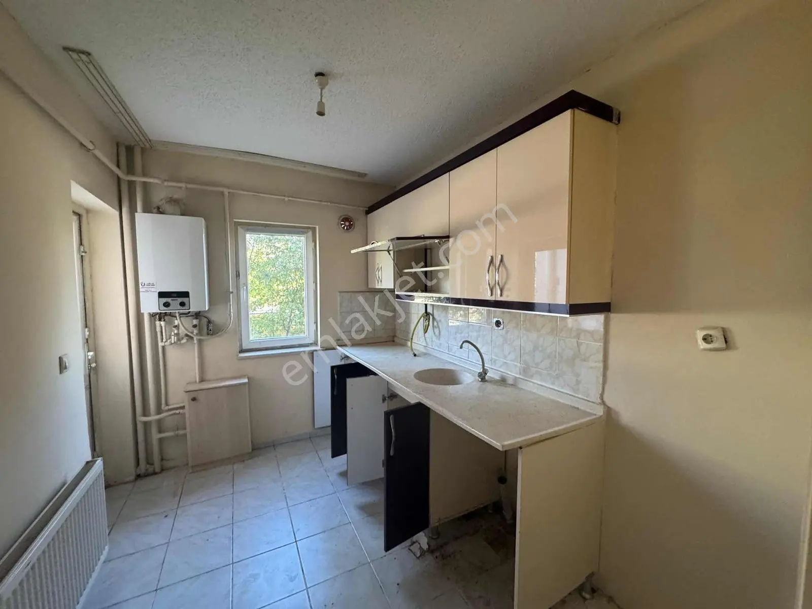 Remax Dem'den Mengüceli Tokide Satılık Borçsuz 2+1 Daire - Görsel 2